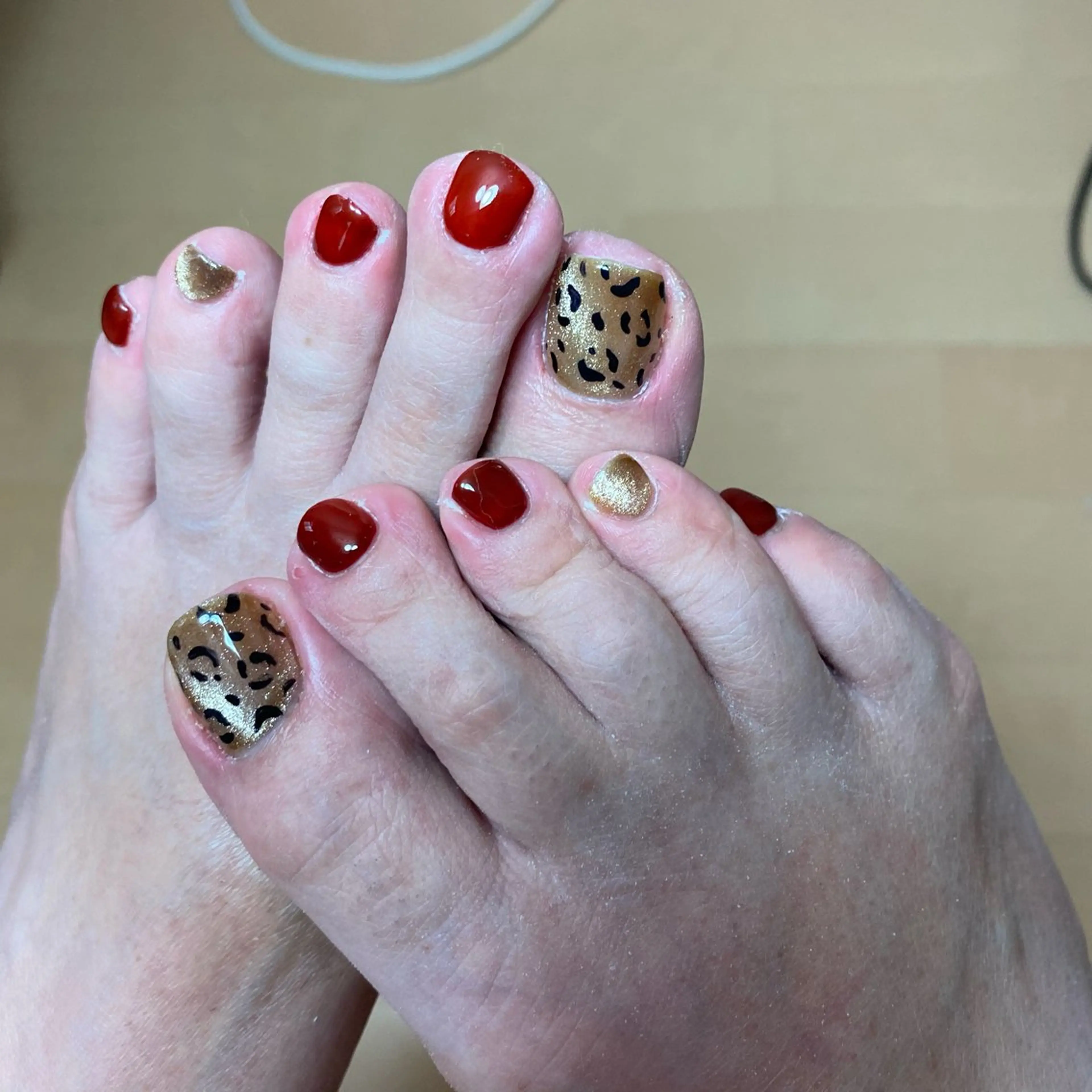 ネイル アニマル柄 フットネイル マグネットネイル フットネイル COCO +のエステ・リラクイメージ