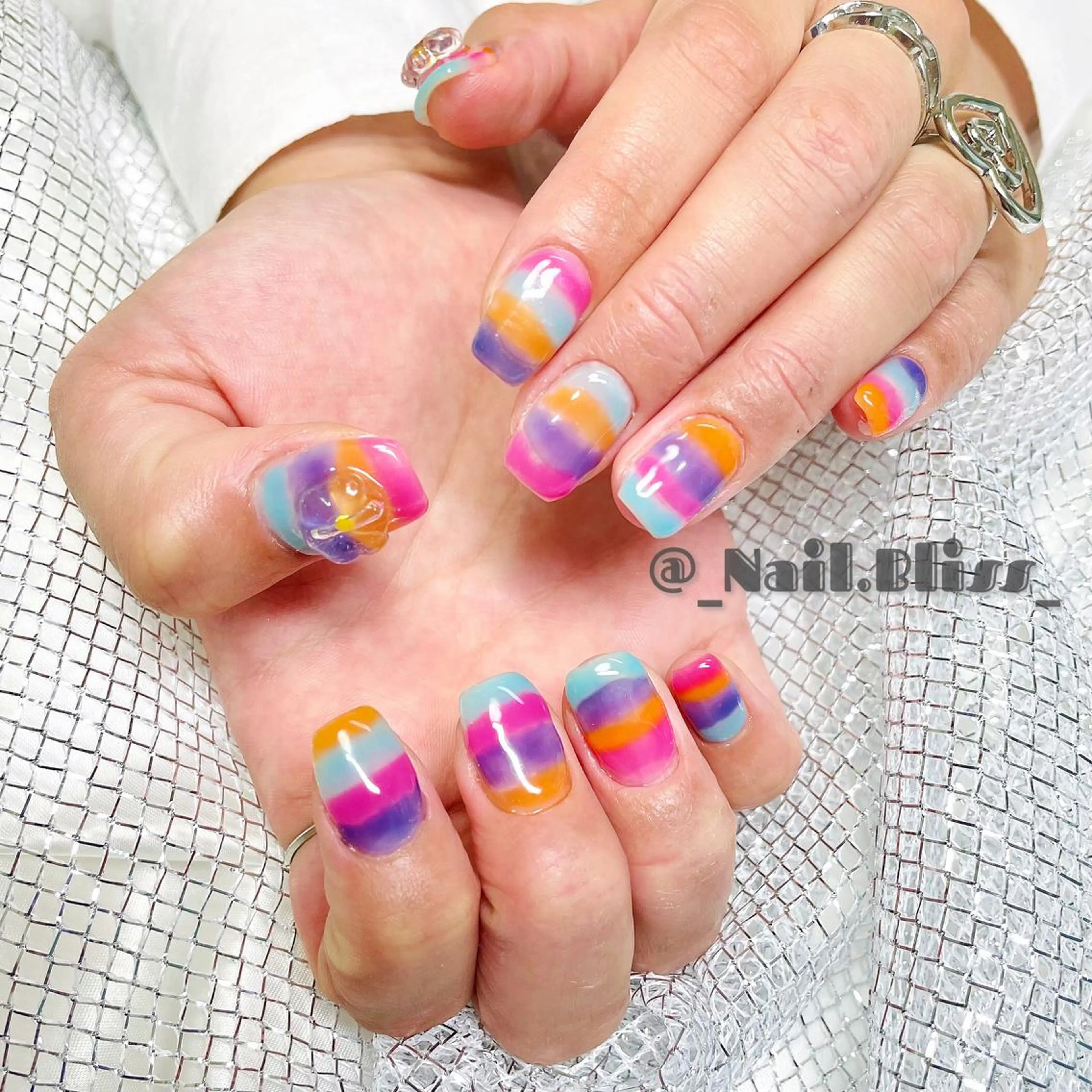 ネイル ハンドネイル NAIL BLISSのネイルデザイン