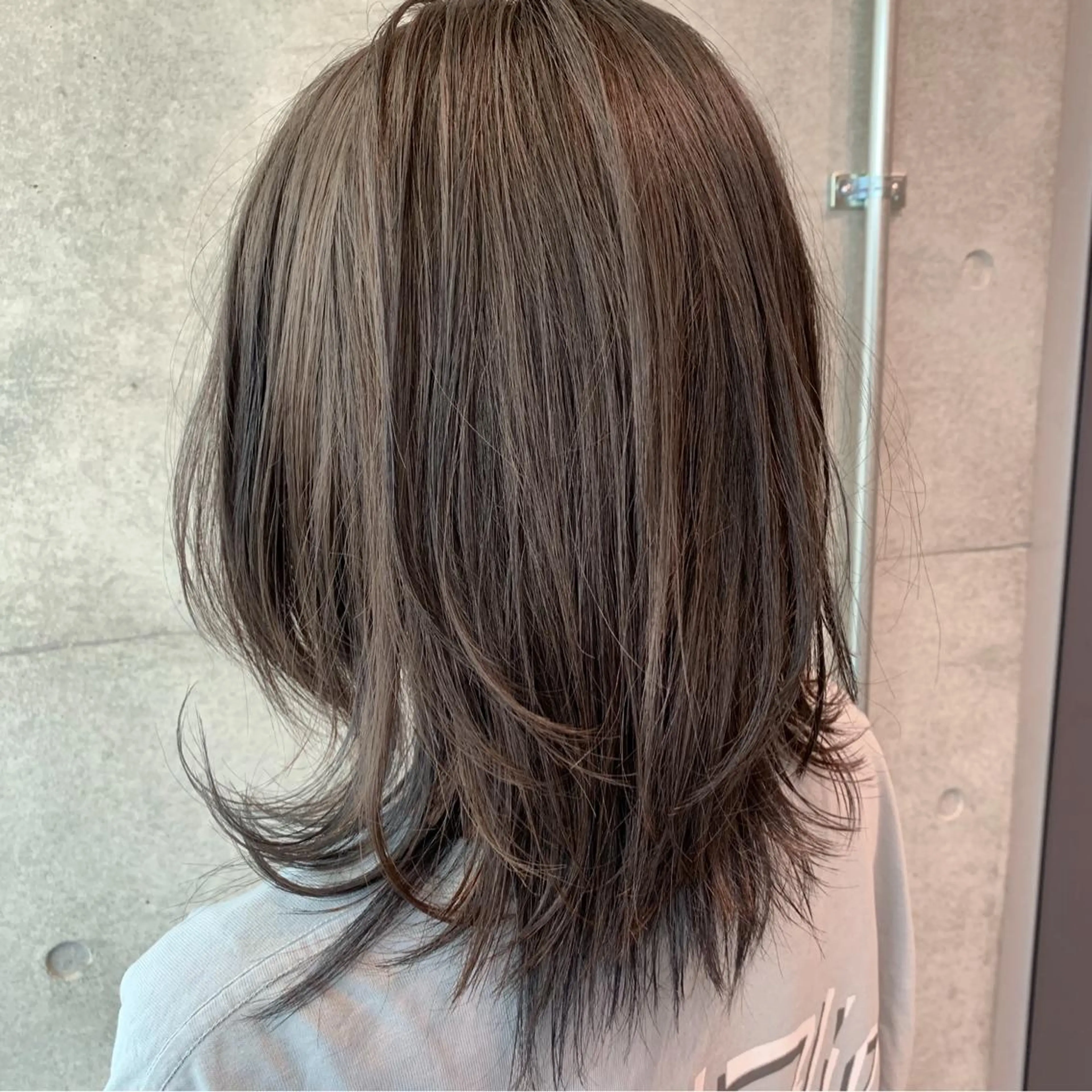 ミディアム オシャレ髪✔️ 店長オオキアキヒロのヘアスタイル