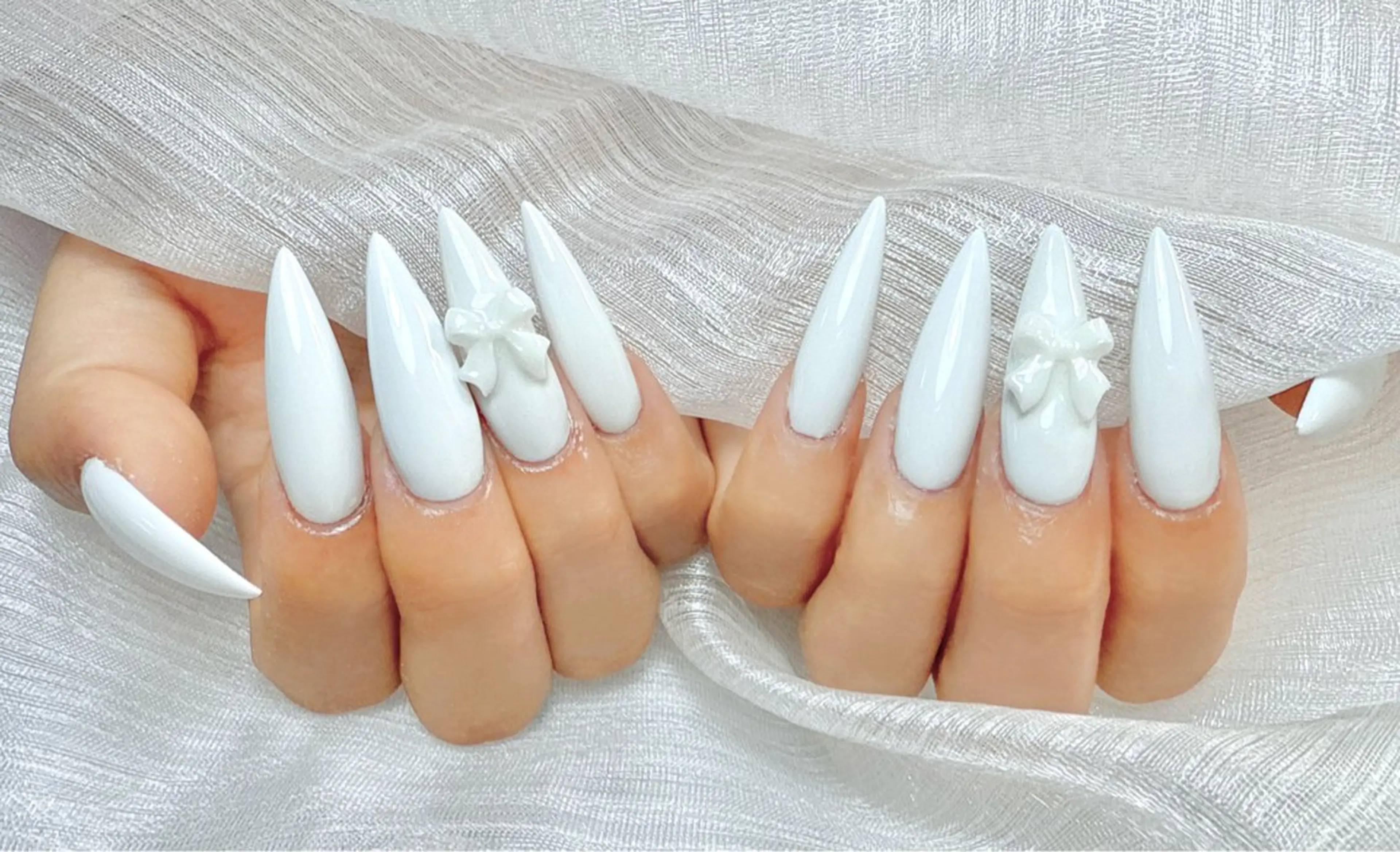 ネイル ワンカラーネイル ハンドネイル ハンドケア L. Nailのネイルデザイン