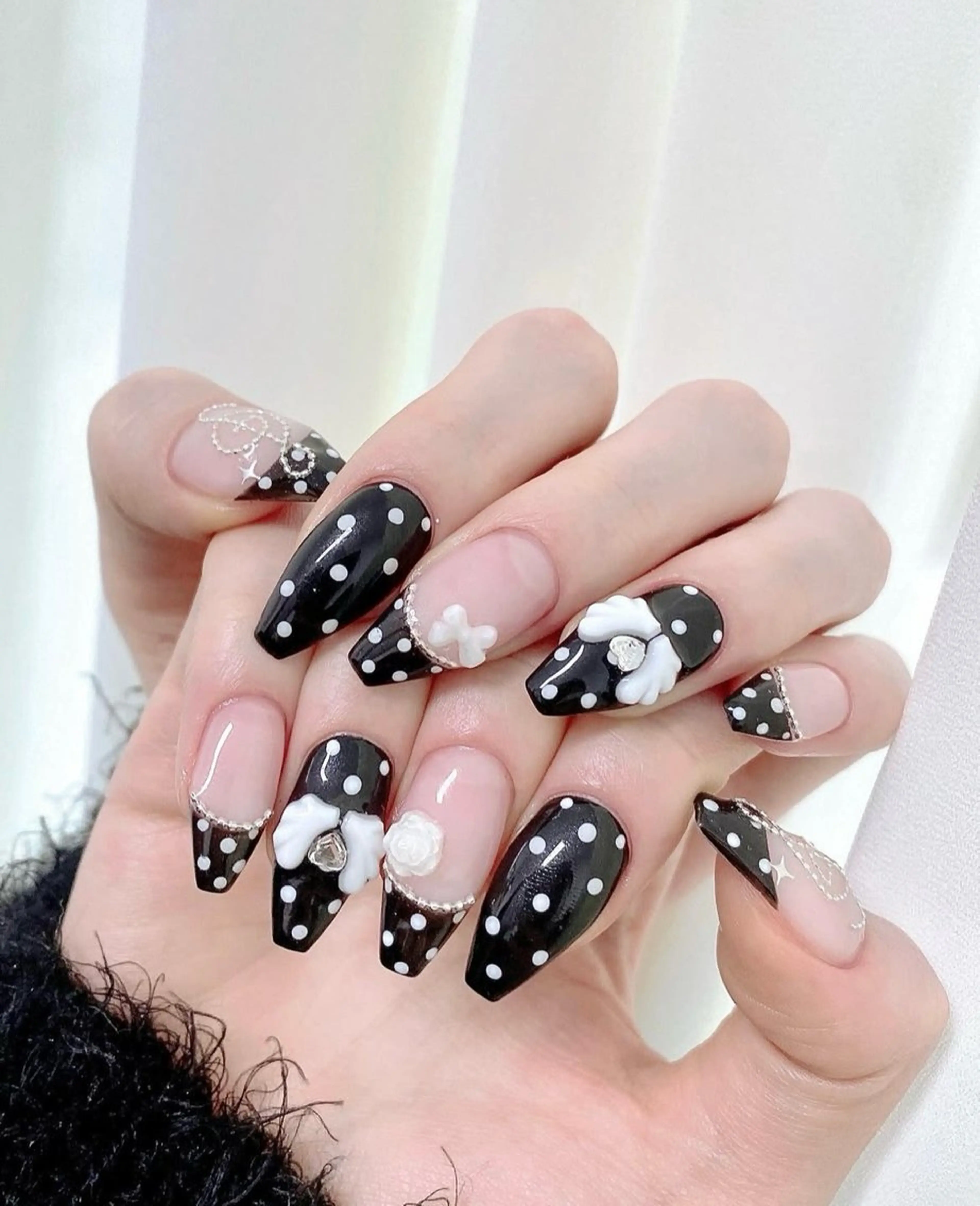 ネイル 長さ出し フレンチネイル グラデーション 卒業式 マグネットネイル Sora nail 長さ出し専門店のネイルデザイン