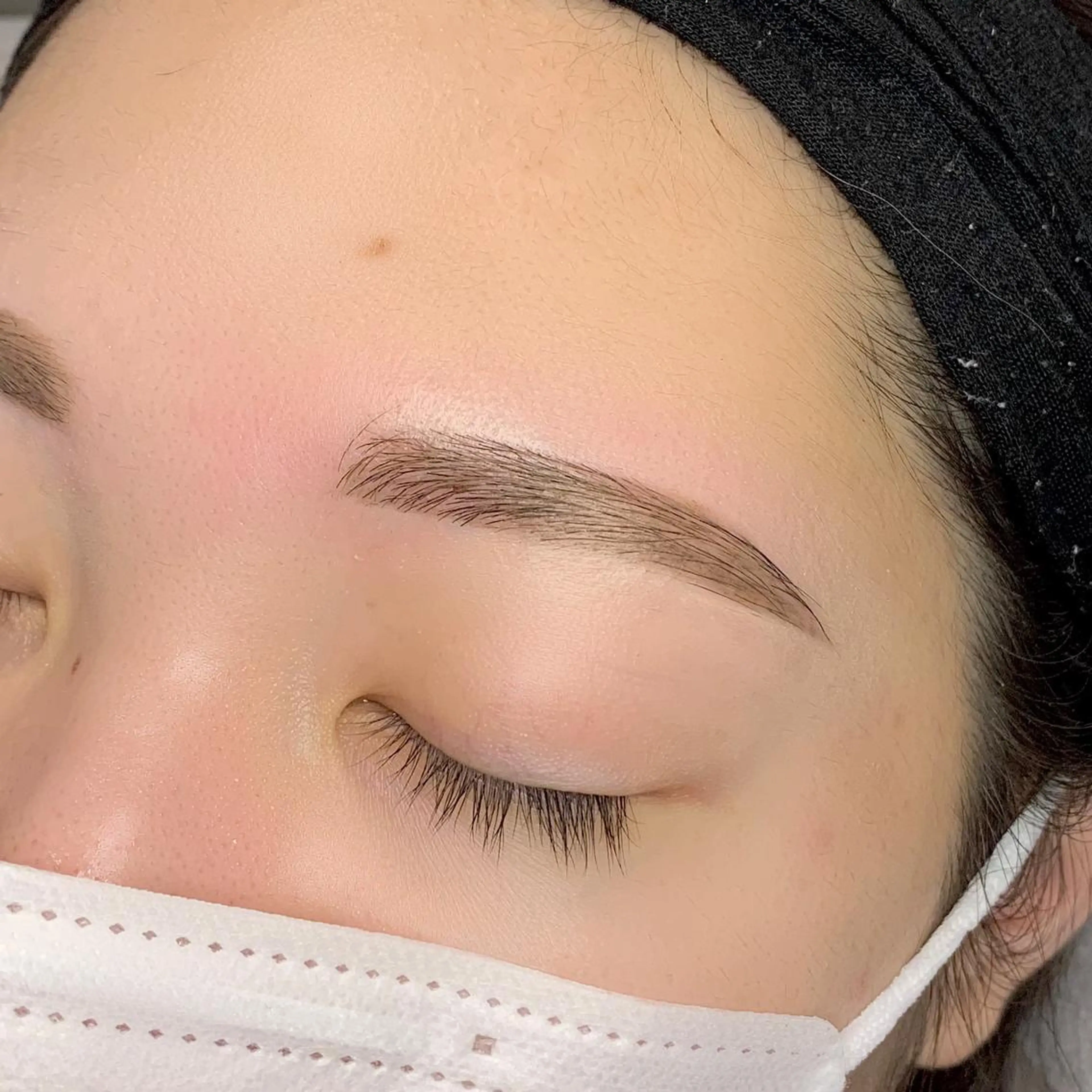 アイブロウ ワックス脱毛 Uni hayakawaのマツエク・マツパデザイン