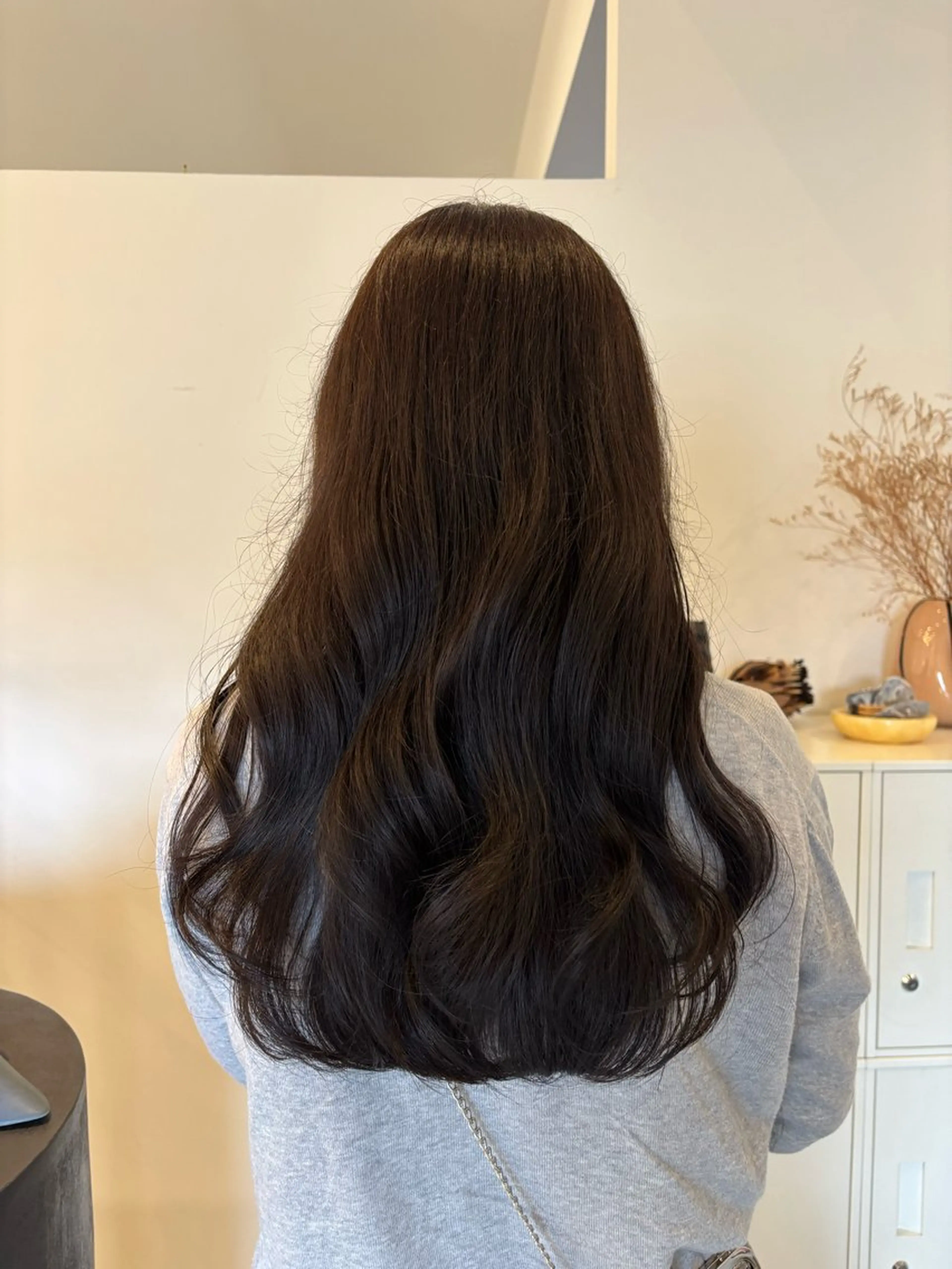 カラー 牧野 花夏のヘアスタイル