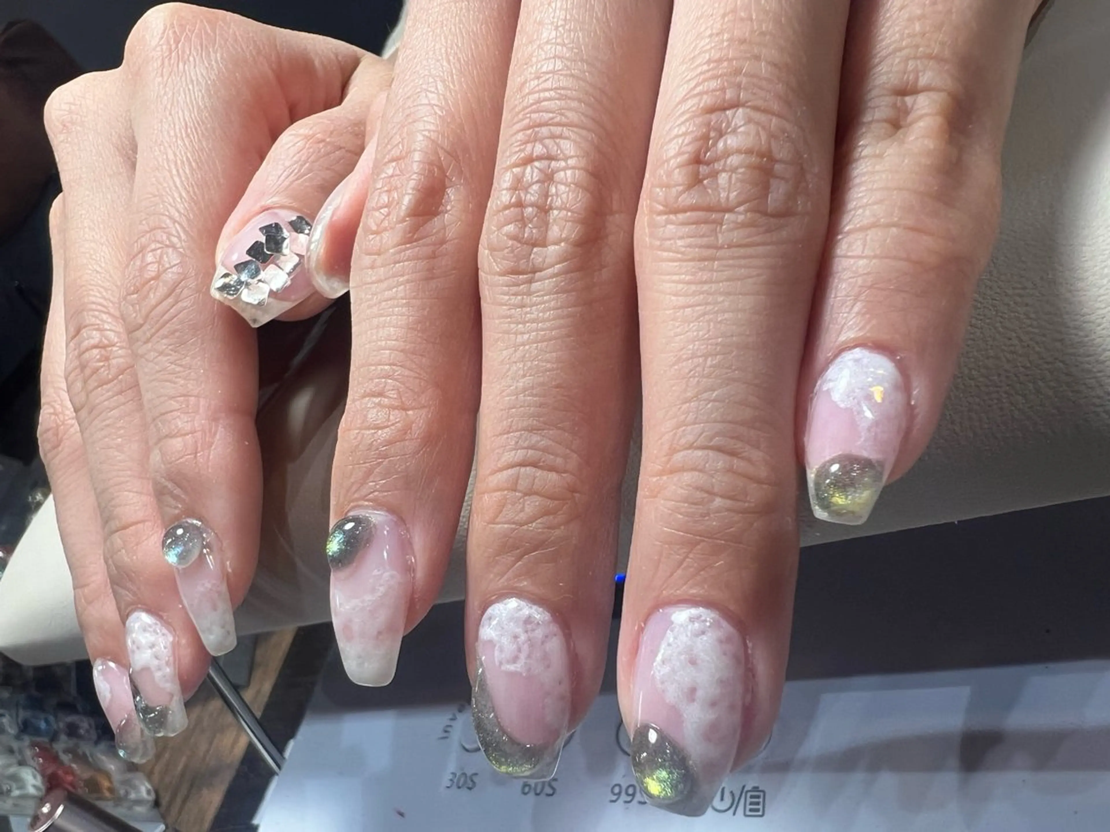 ネイル ルマートREINA .のネイルデザイン