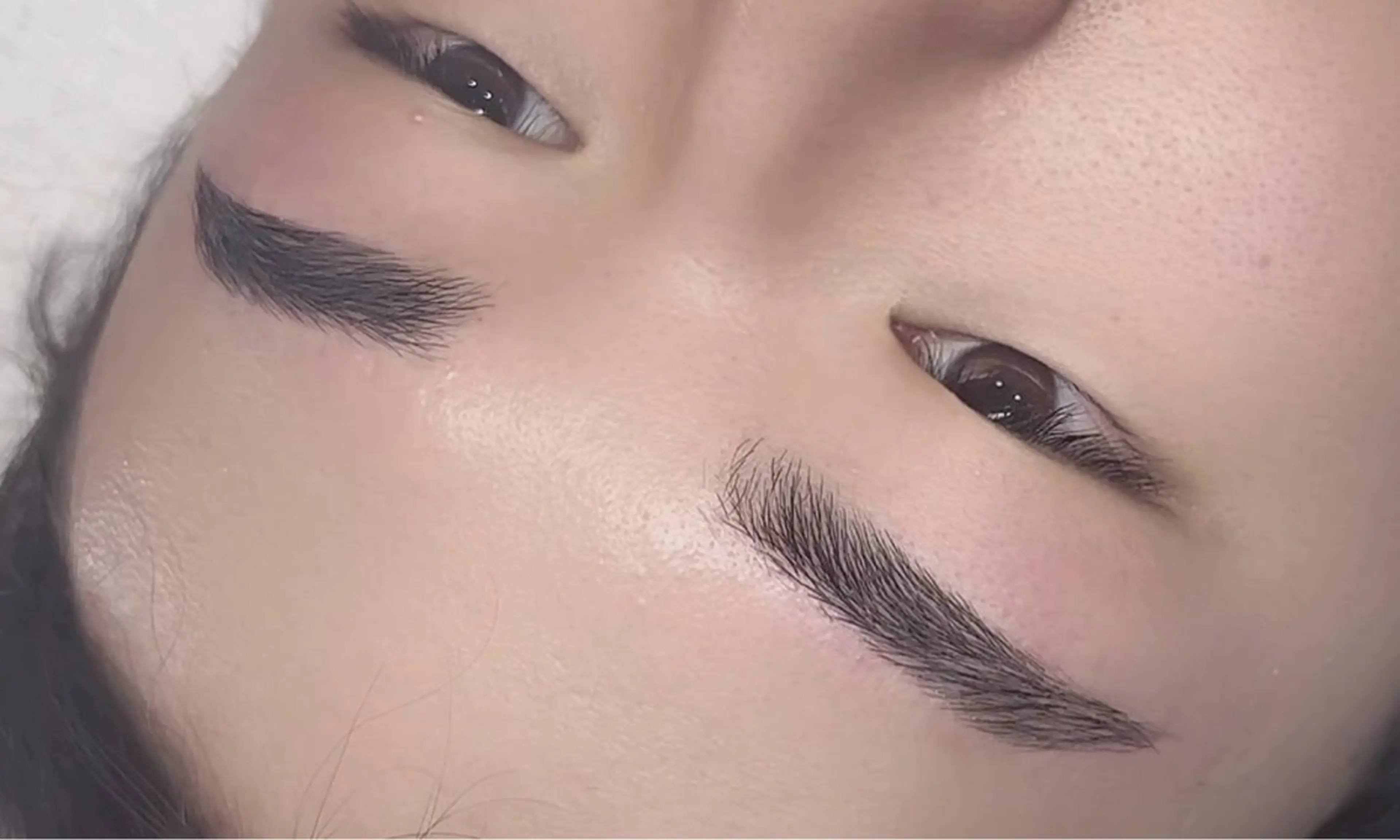 アイブロウ ワックス脱毛 眉カット その他(アイブロウ) Ralis_ towaの眉毛・アイブロウイメージ