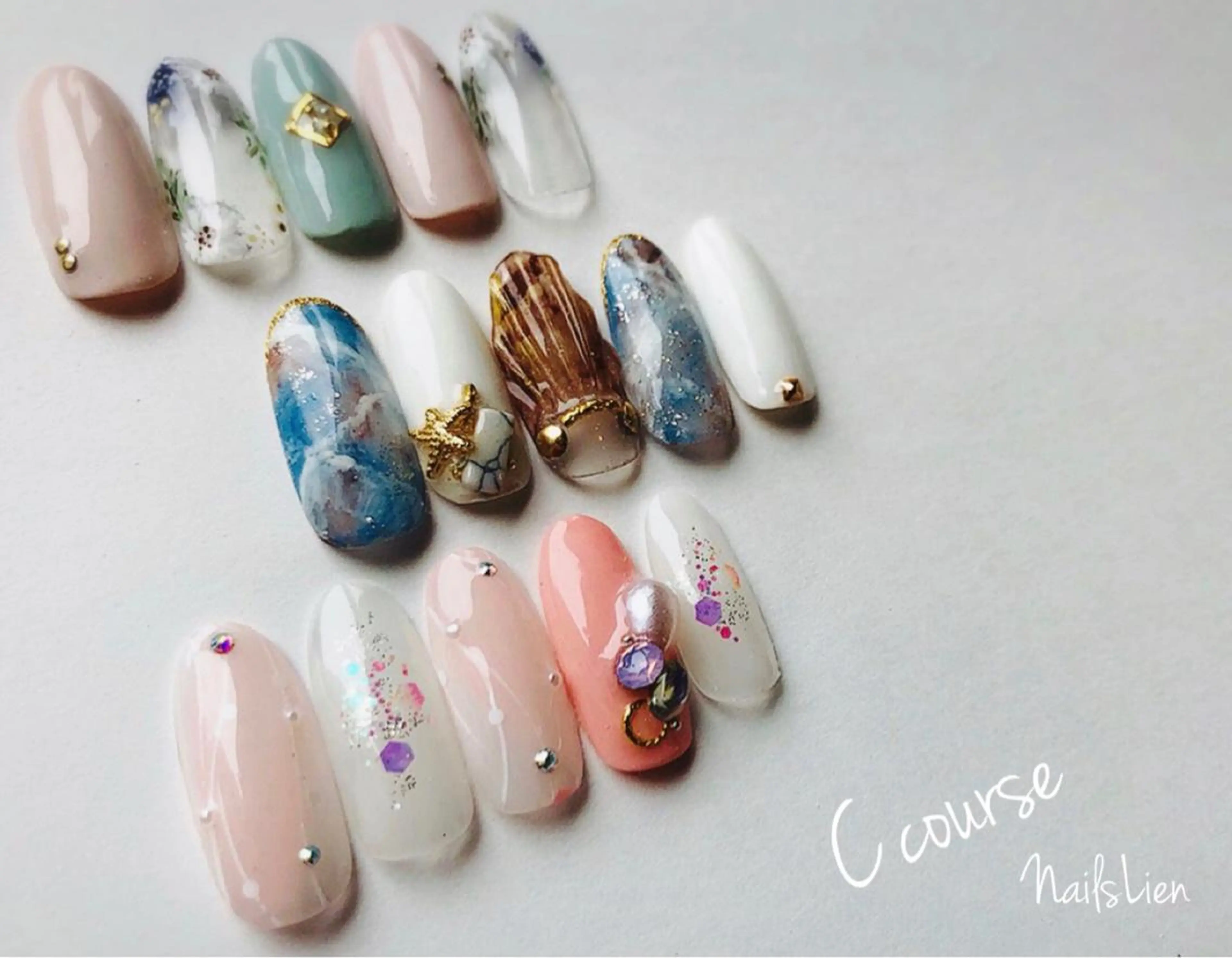 ネイル studio e n / RiNのネイルデザイン