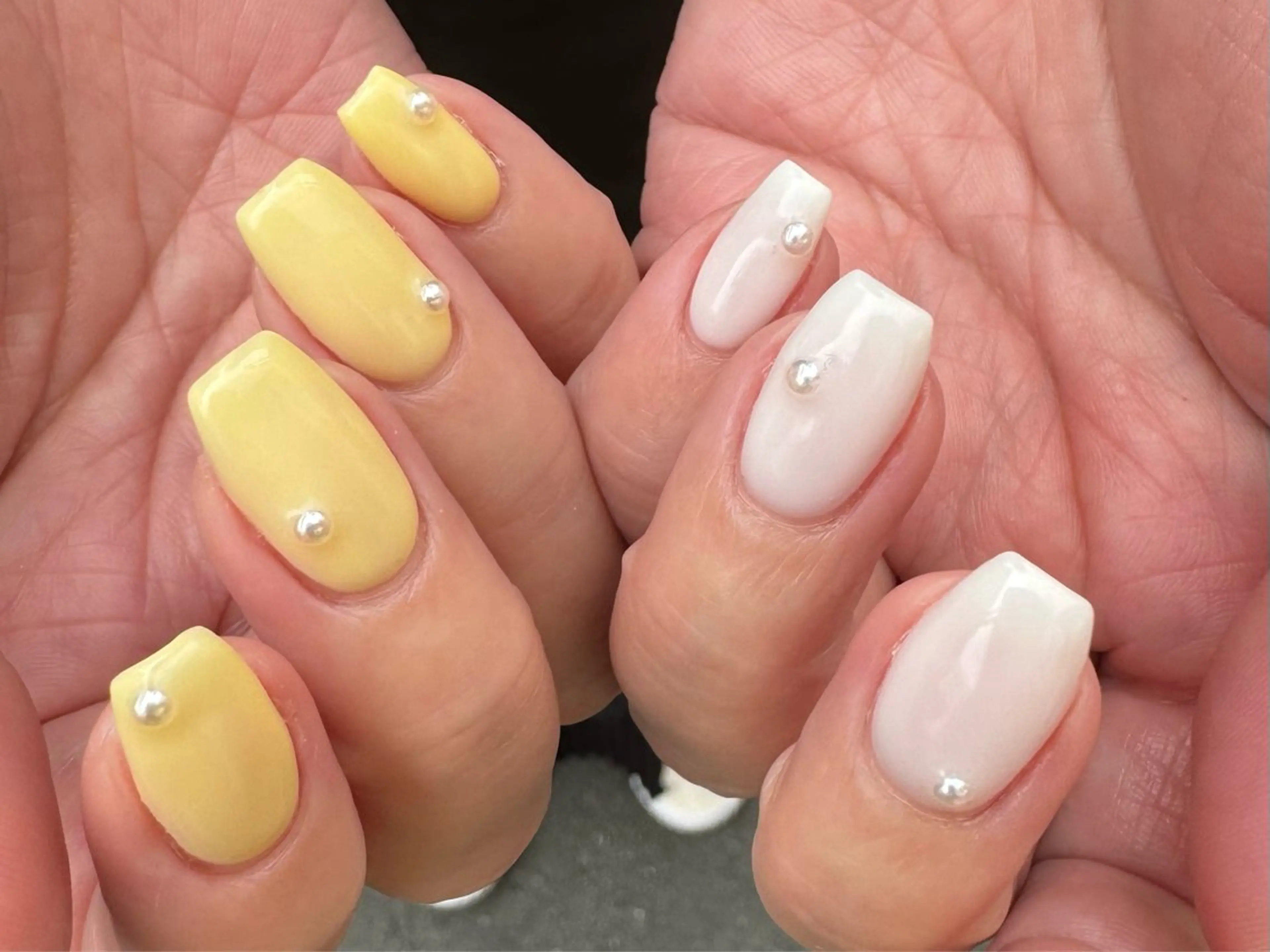 ネイル アートネイル フレンチネイル 韓国ネイル マグネットネイル 持ち込み ハンドネイル MH_ Nailのネイルデザイン