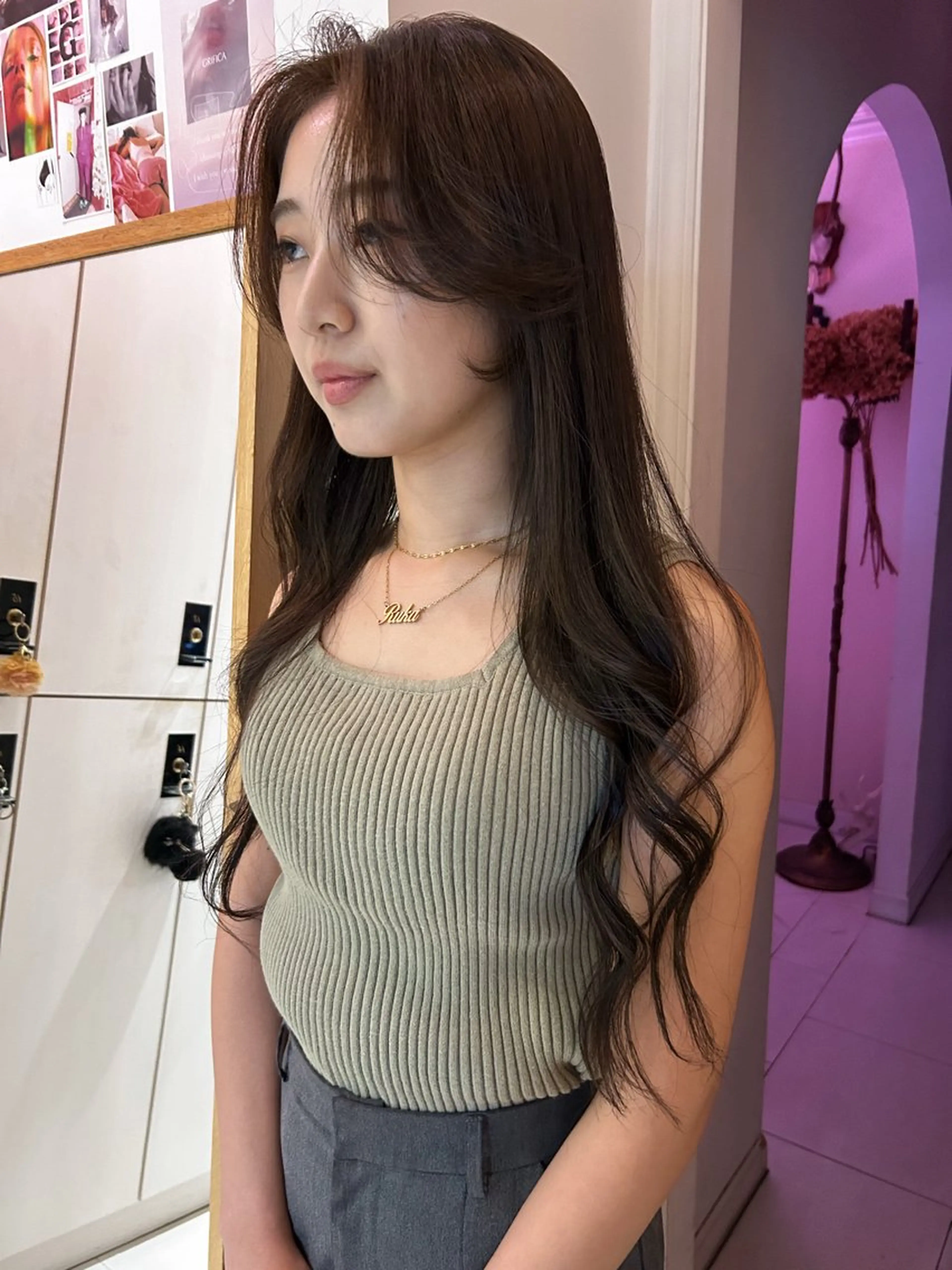 セミロング カット RINKA 岡崎美容室のヘアスタイル