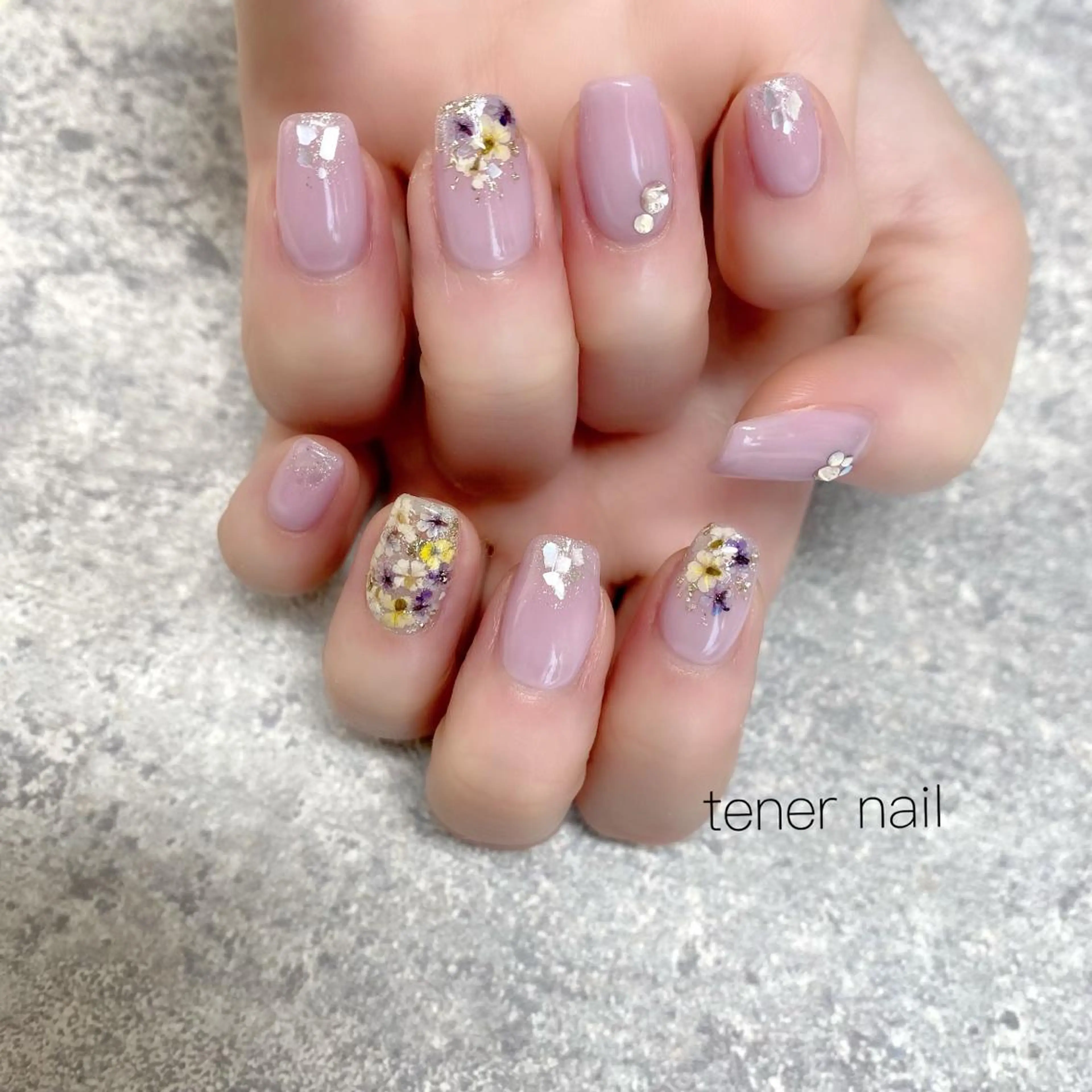 ネイル フラワーネイル キラキラネイル テネルネイル tener nailのネイルデザイン