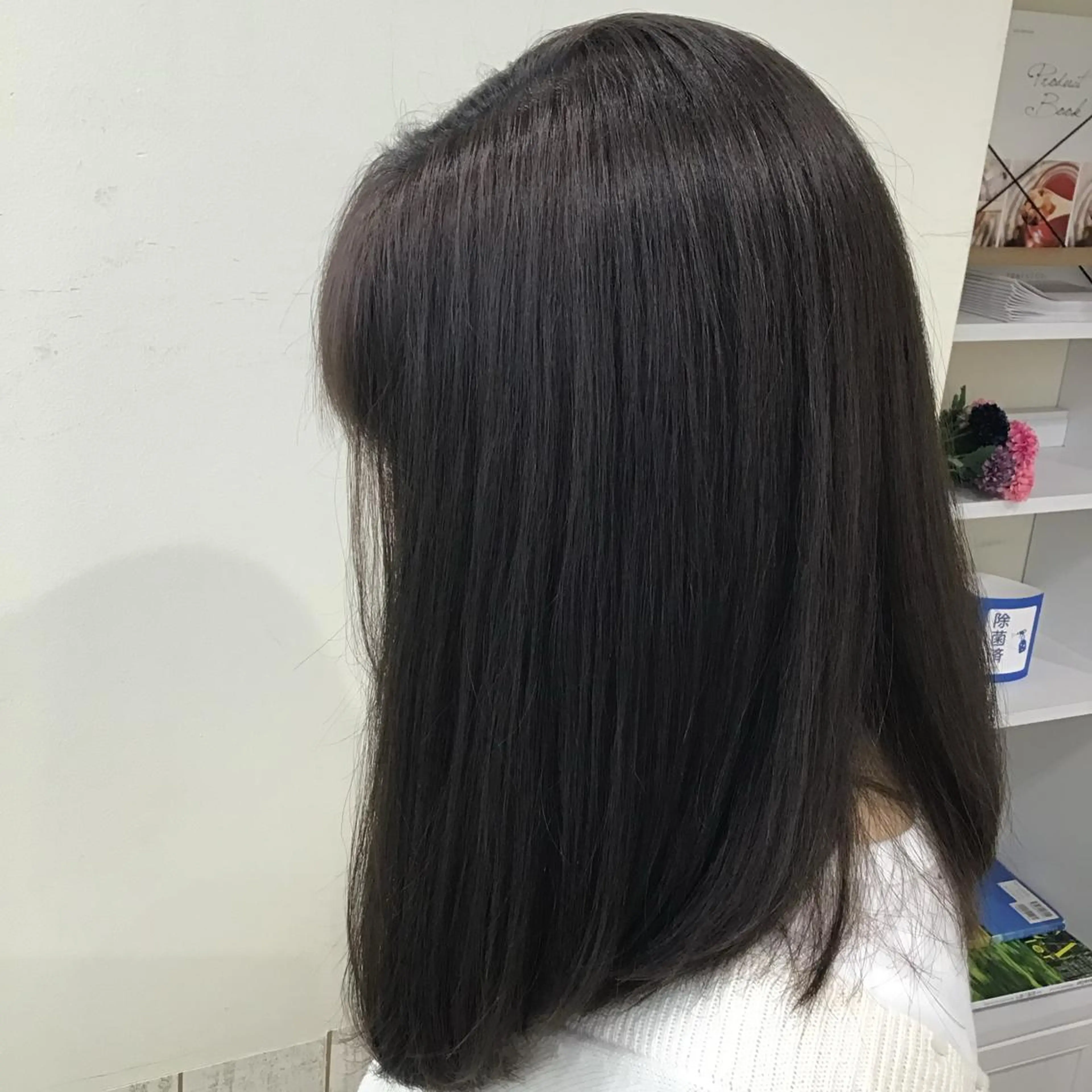 セミロング カラー 田中 まりなのマツエク・マツパデザイン