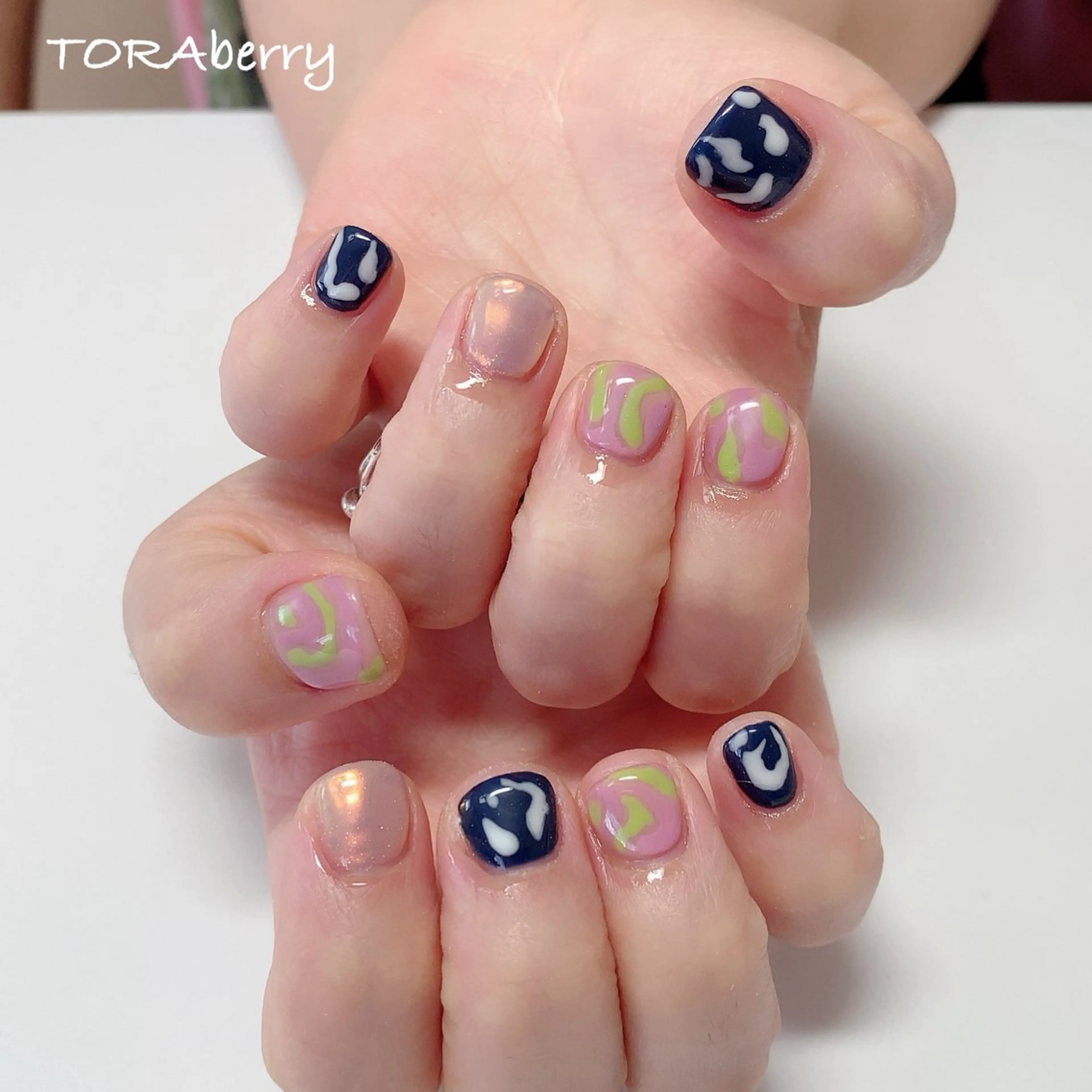 ネイル ハンドネイル ネイリスト なつみのネイルデザイン