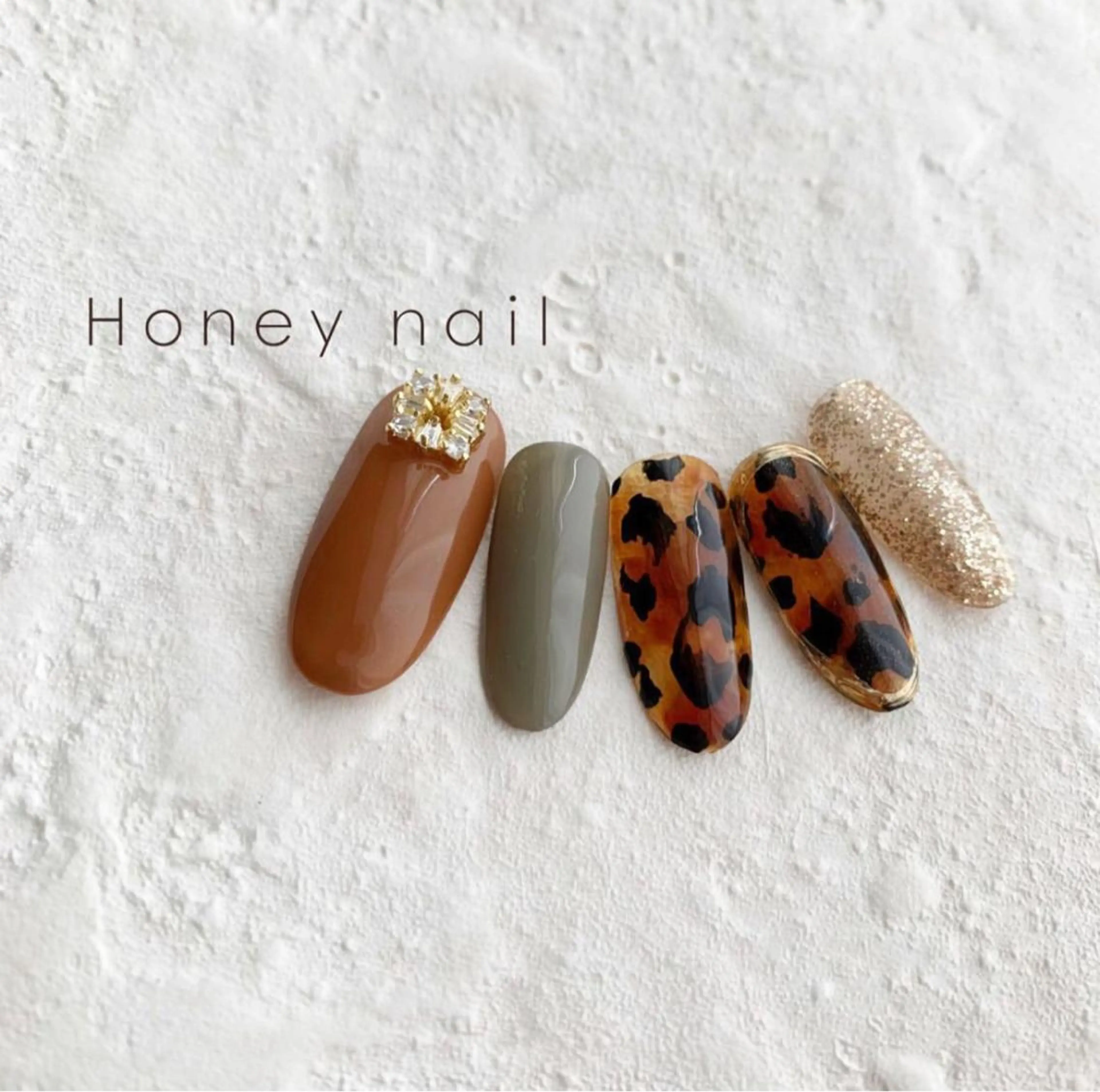 ネイル フィルインサロン Honey nailのネイルデザイン