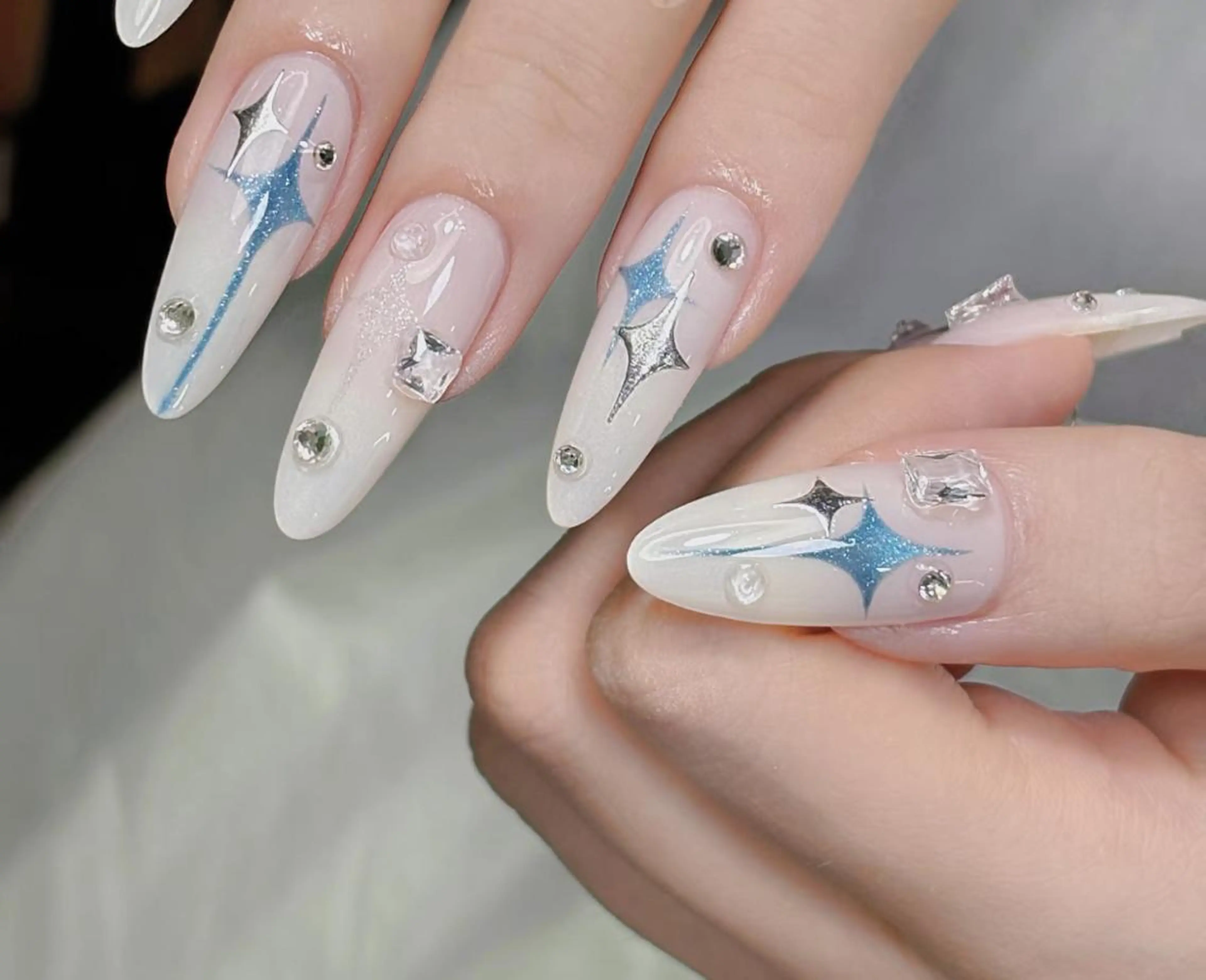 ネイル ハンドネイル ハンドケア 🍑 momo_nailのネイルデザイン