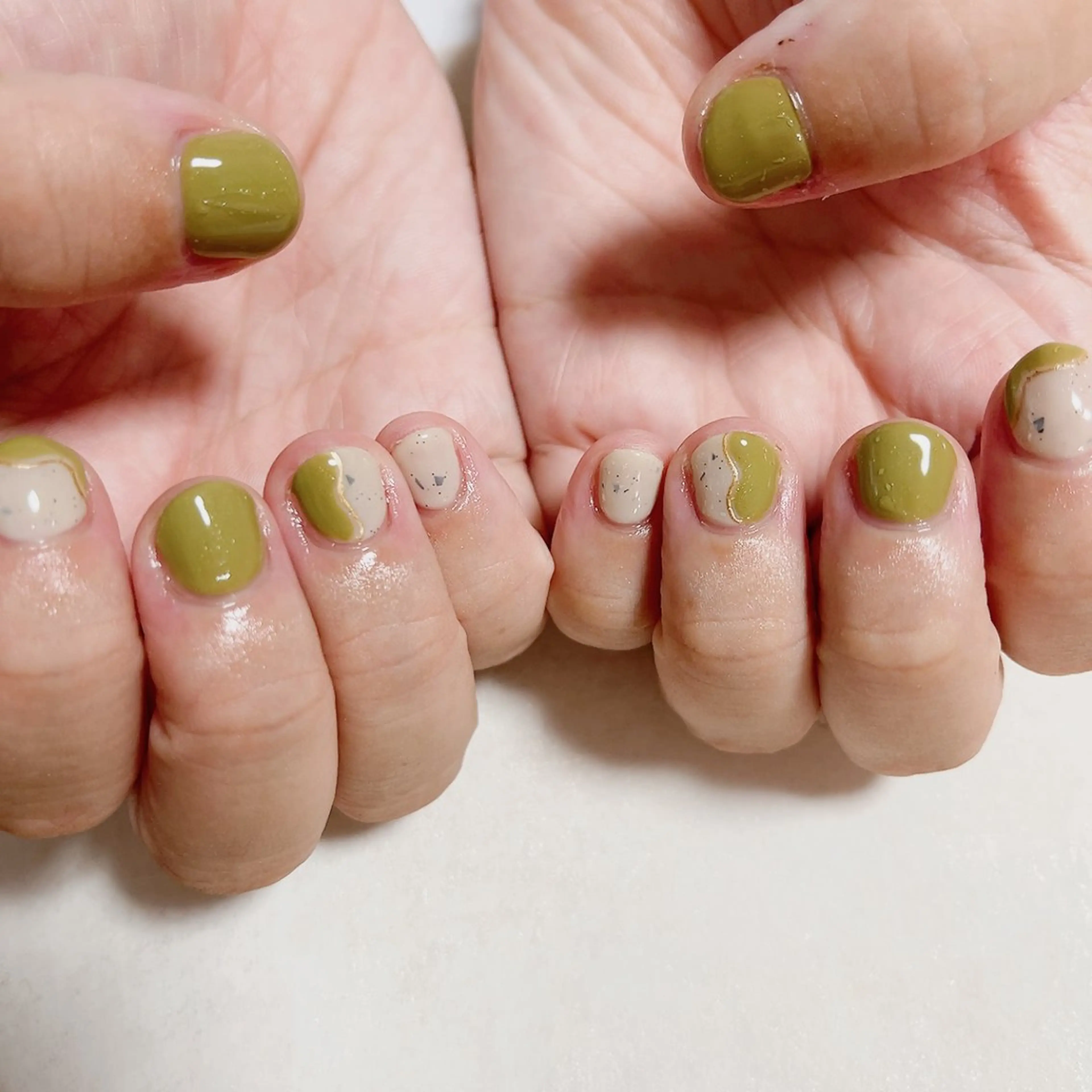 ネイル フットネイル ジェルネイル メンズネイル ワンカラーネイル パラジェル kiki nail たまプラーザのネイルデザイン