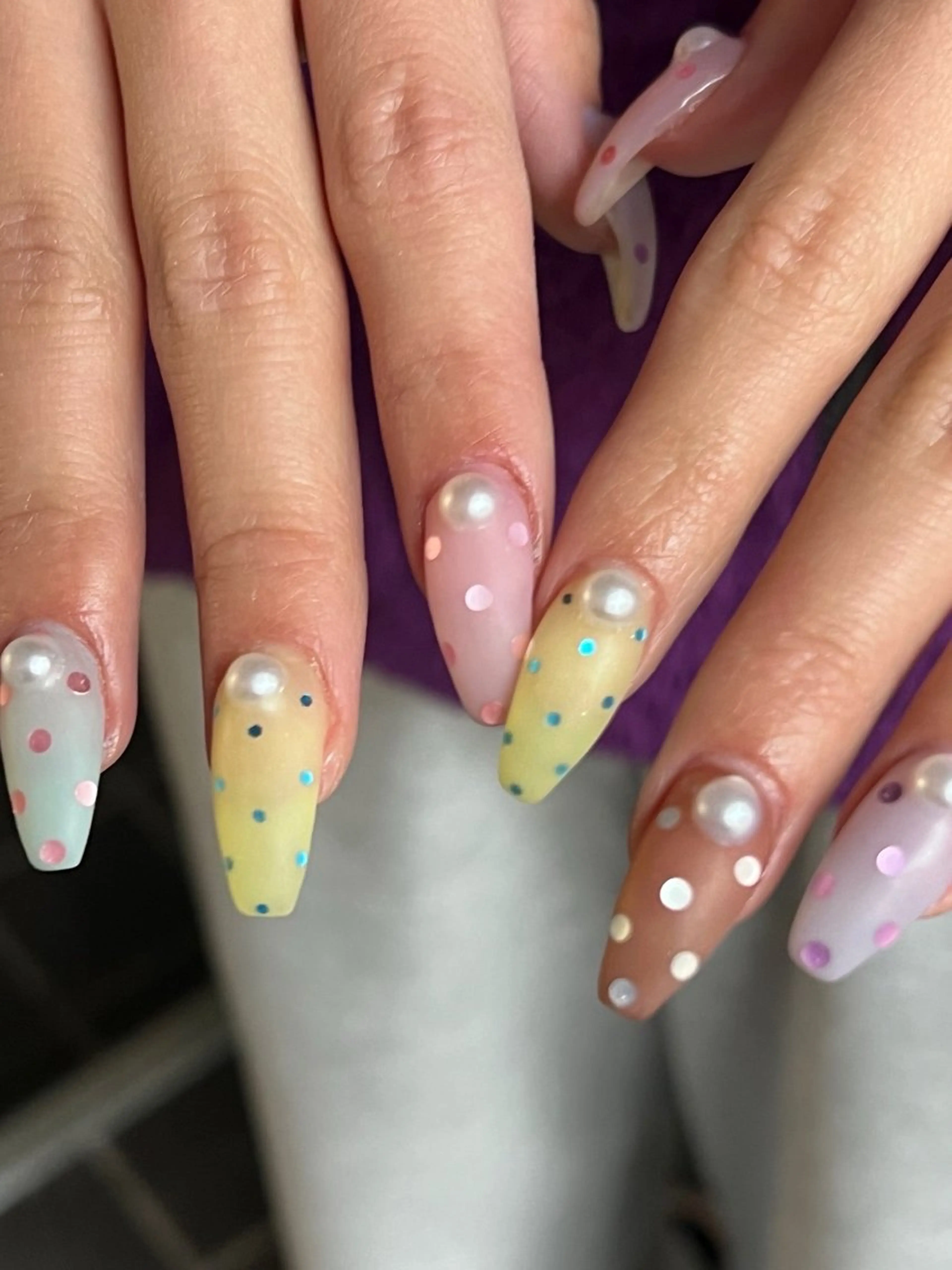 ネイル ハンドネイル Hata nail 🎀個性派ニュアンスのネイルデザイン