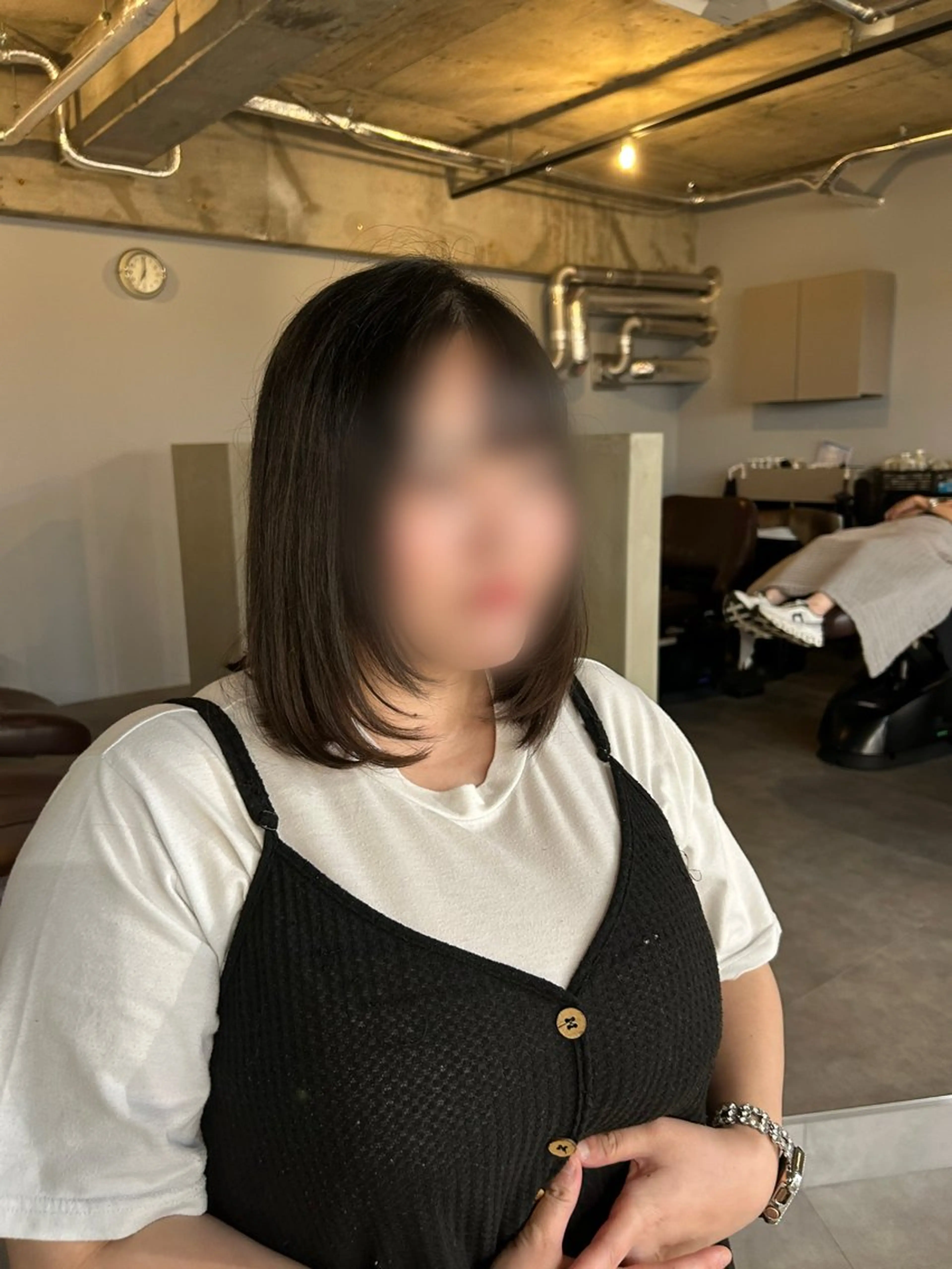 ミディアム ワンレンボブ ボブ 顔周りカット レイヤーカット サワムラ ソナタのヘアスタイル