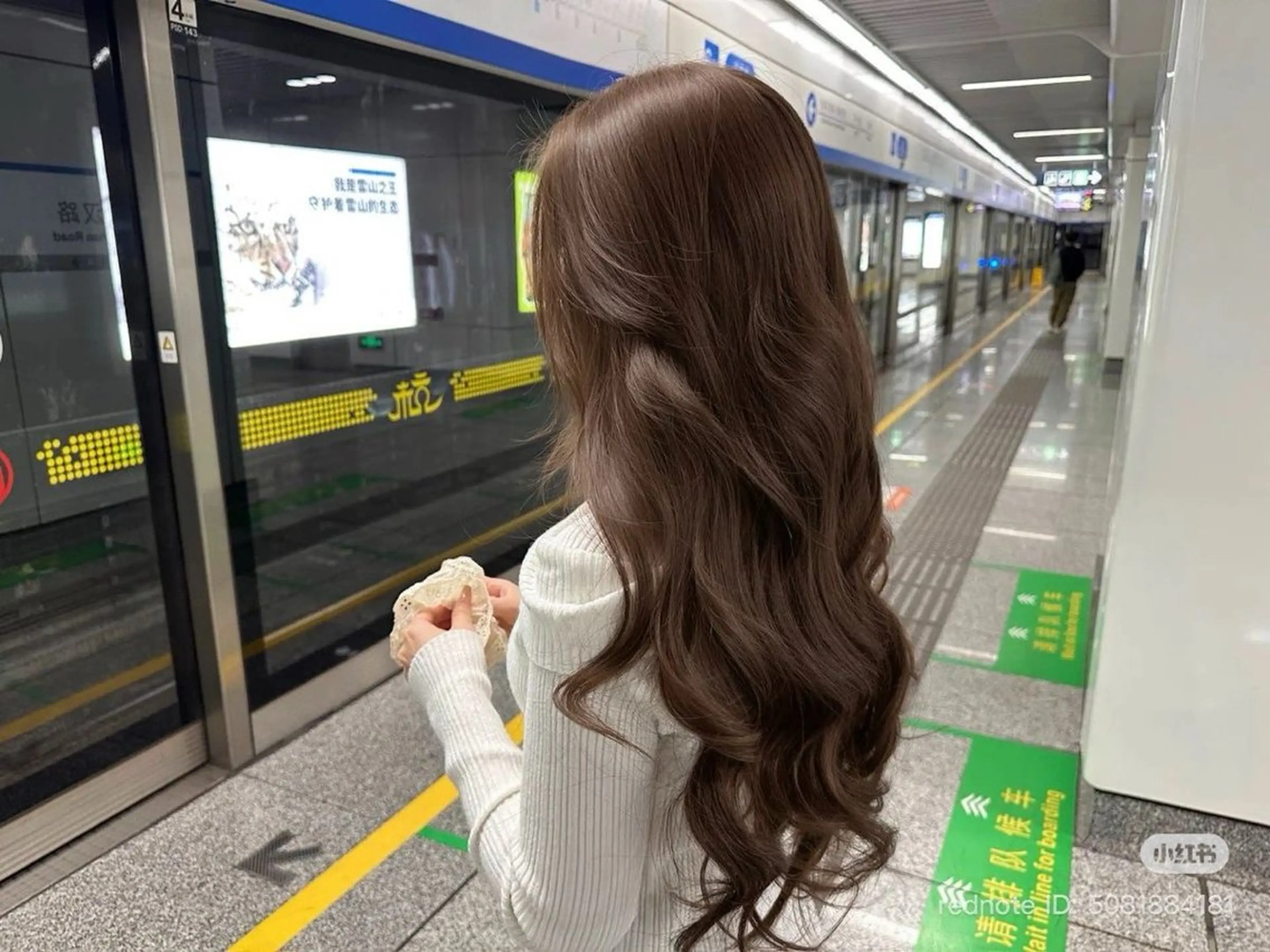 カラー 木村 心優のヘアスタイル