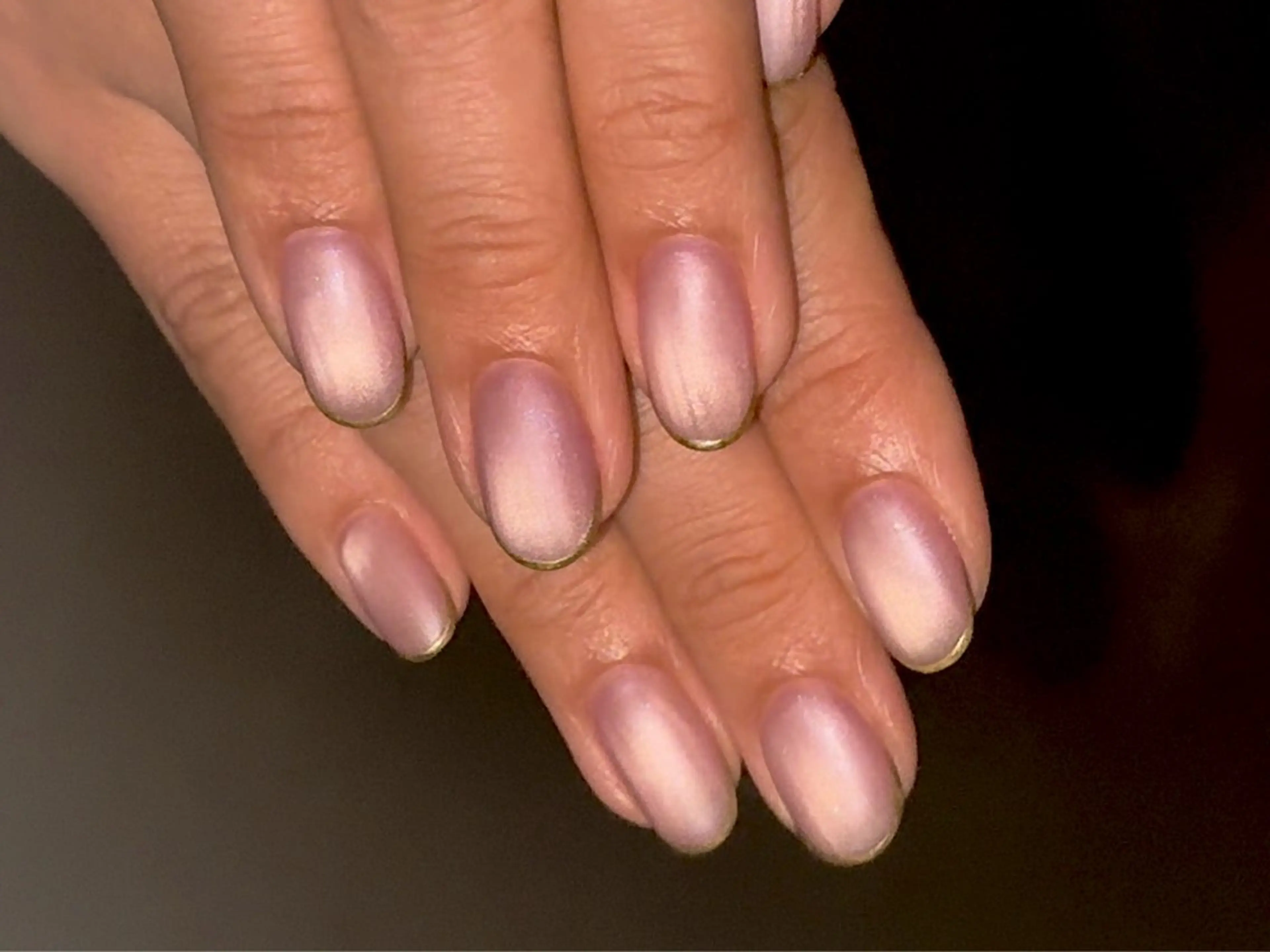 ネイル フレンチネイル マグネットネイル マットネイル ハンドネイル 🌏AURORA | RiRi🪐のネイルデザイン