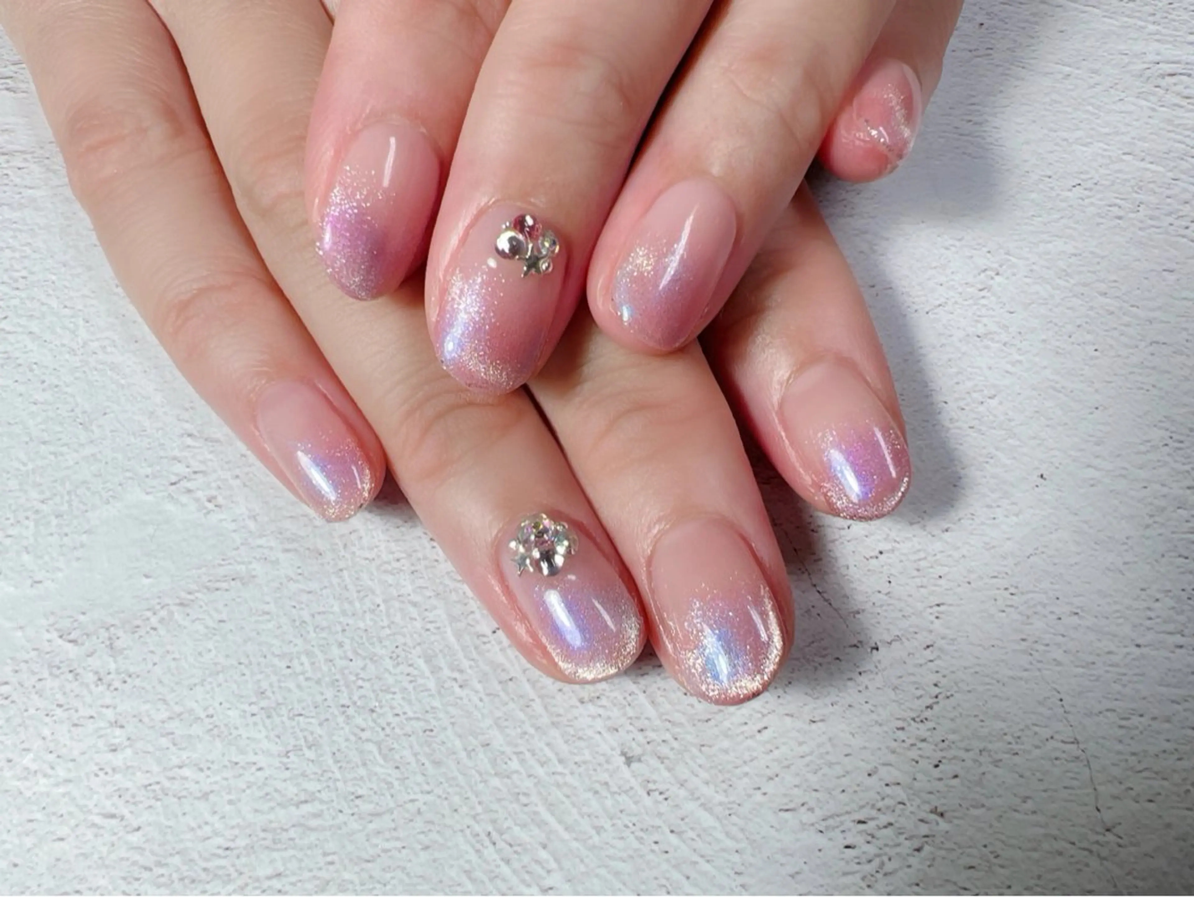 ネイル アートネイル ストーンネイル ハンドネイル CHITCHAT nailのネイルデザイン
