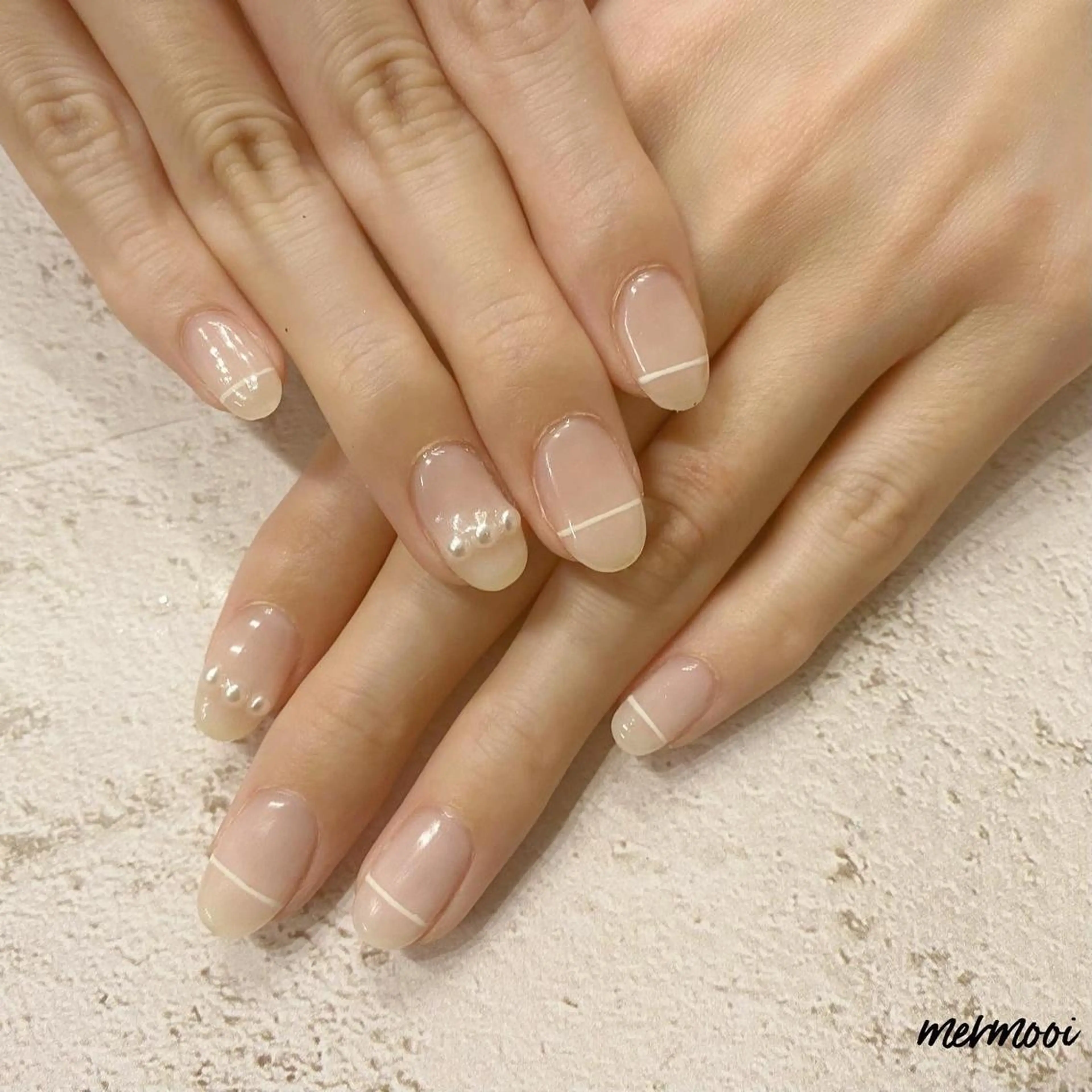 ネイル フットネイル キラキラネイル 韓国ネイル ニュアンスネイル オフィスネイル ハンドネイル mermooi所属・melumooi nailのネイルデザイン