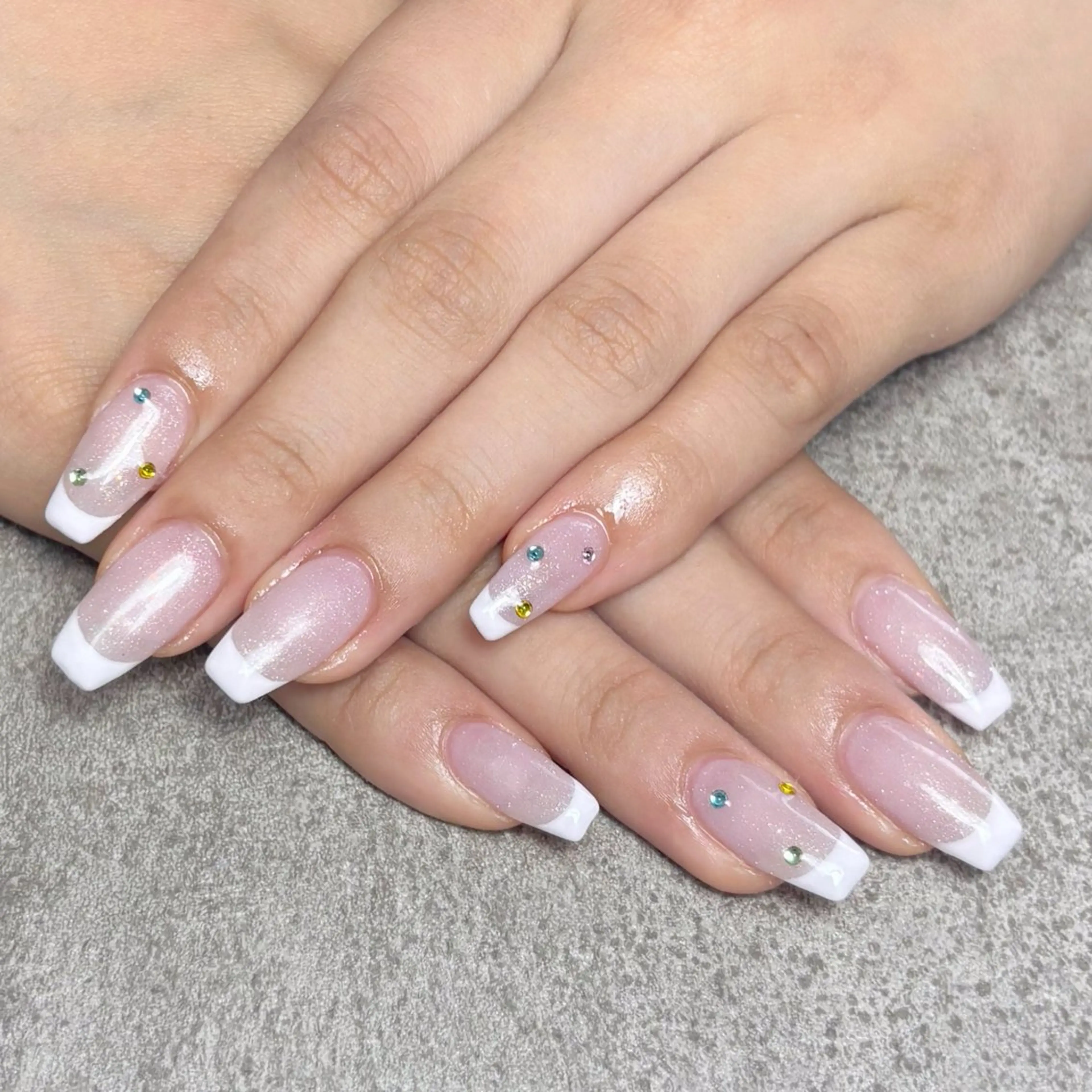 ネイル ハンドネイル nailroom DIASOMNIAのネイルデザイン