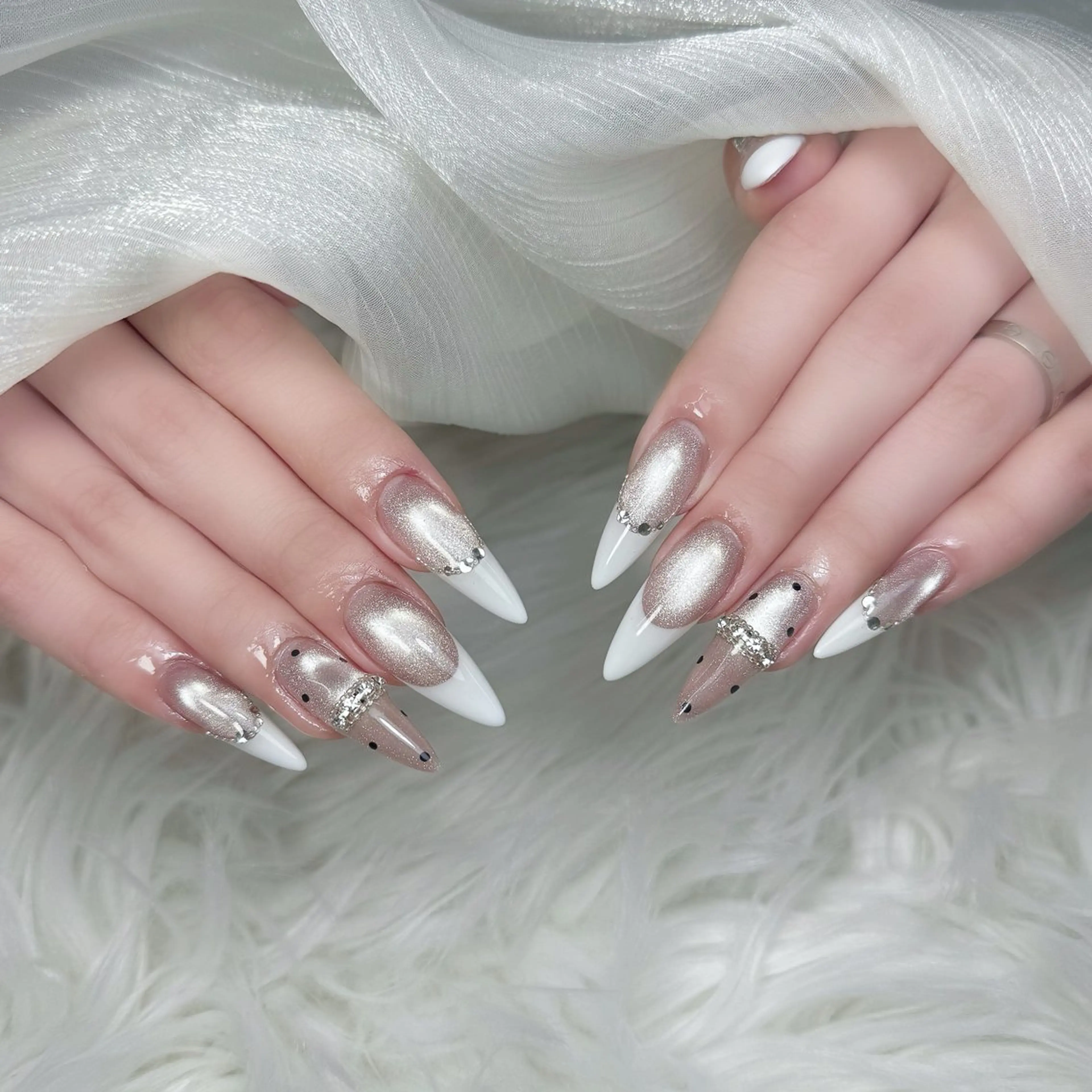 ネイル ハンドネイル ハンドケア 🌸Hana 🌸のネイルデザイン