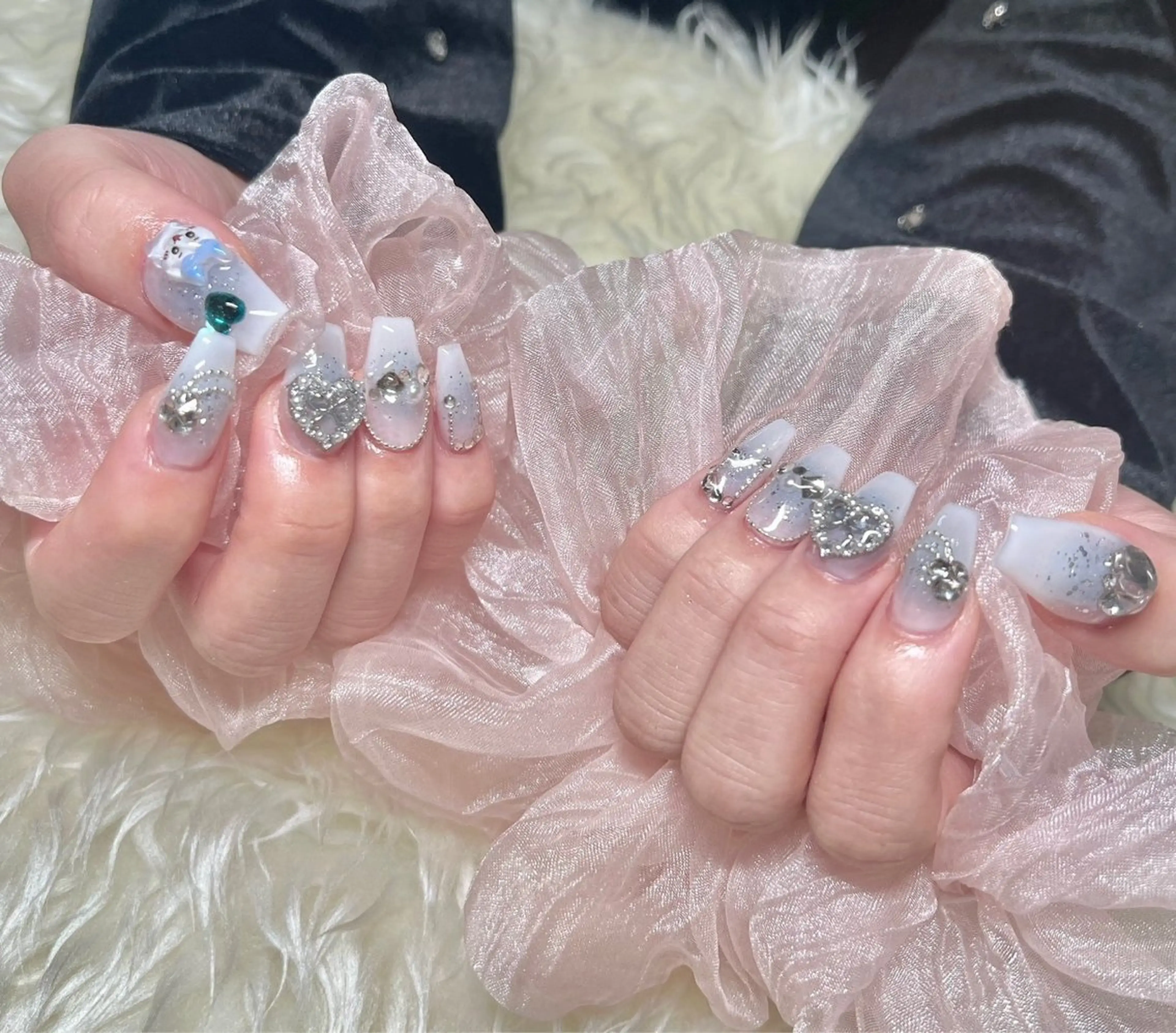ネイル チークネイル 成人式 長さ出し フレンチネイル ジェルネイル ハンドネイル Nail&eye Belire 新宿のネイルデザイン