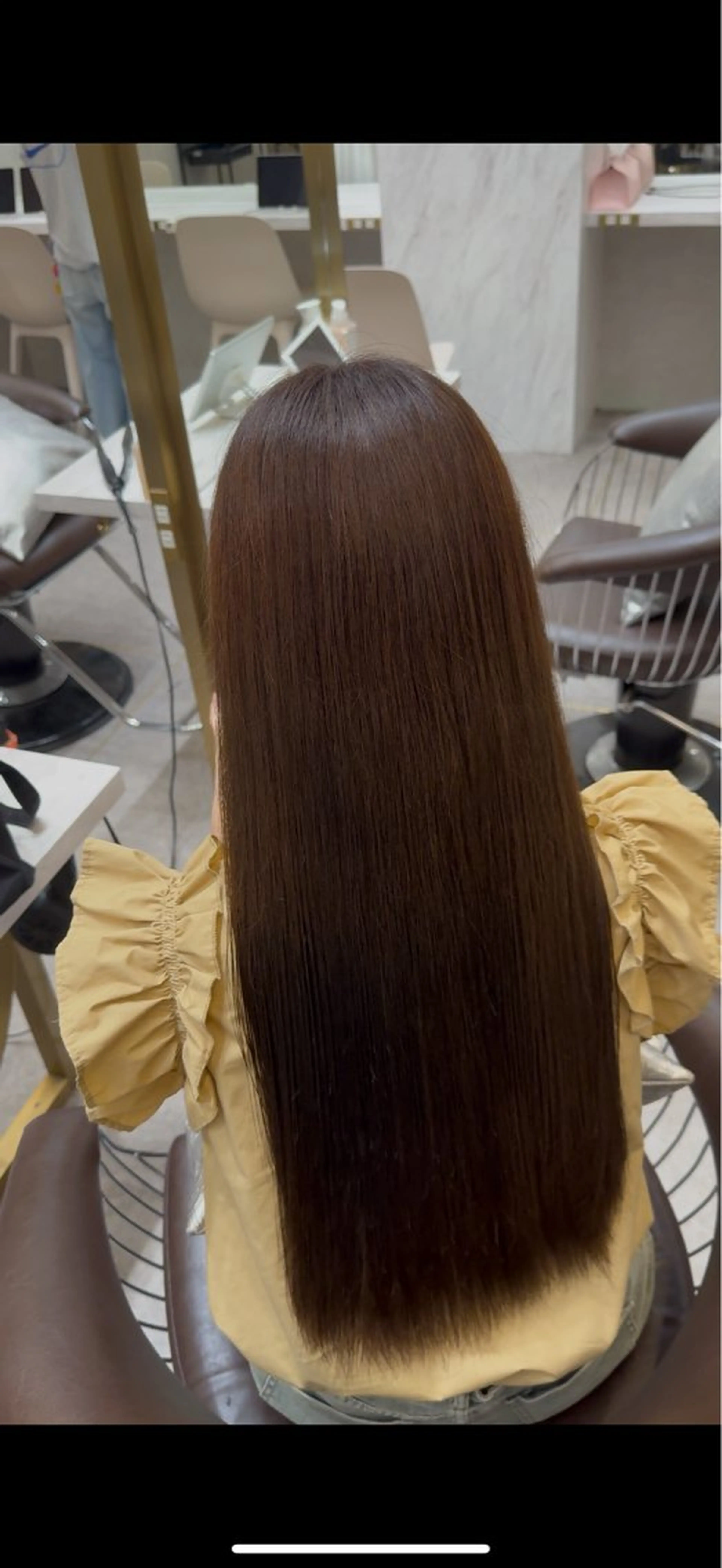 ロング ヘアカラー トリートメント Nanami / ベージュ/グレージュのヘアスタイル