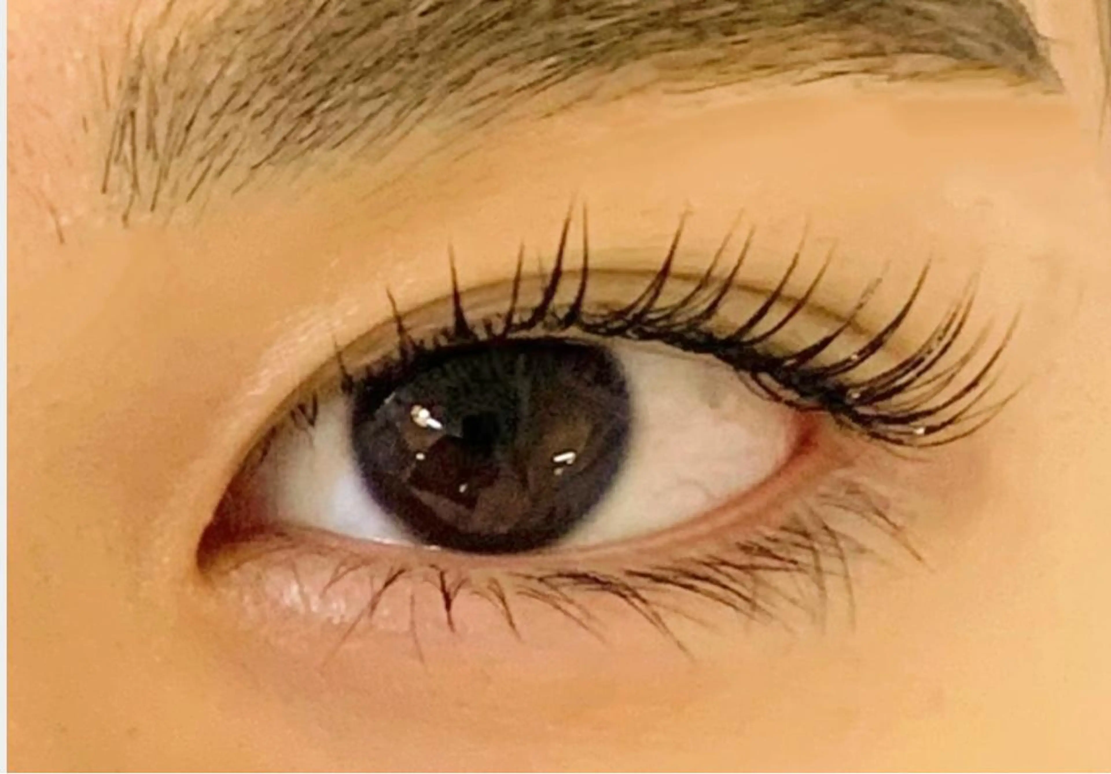 マツエク・マツパ 岡部 梢の眉毛・アイブロウイメージ