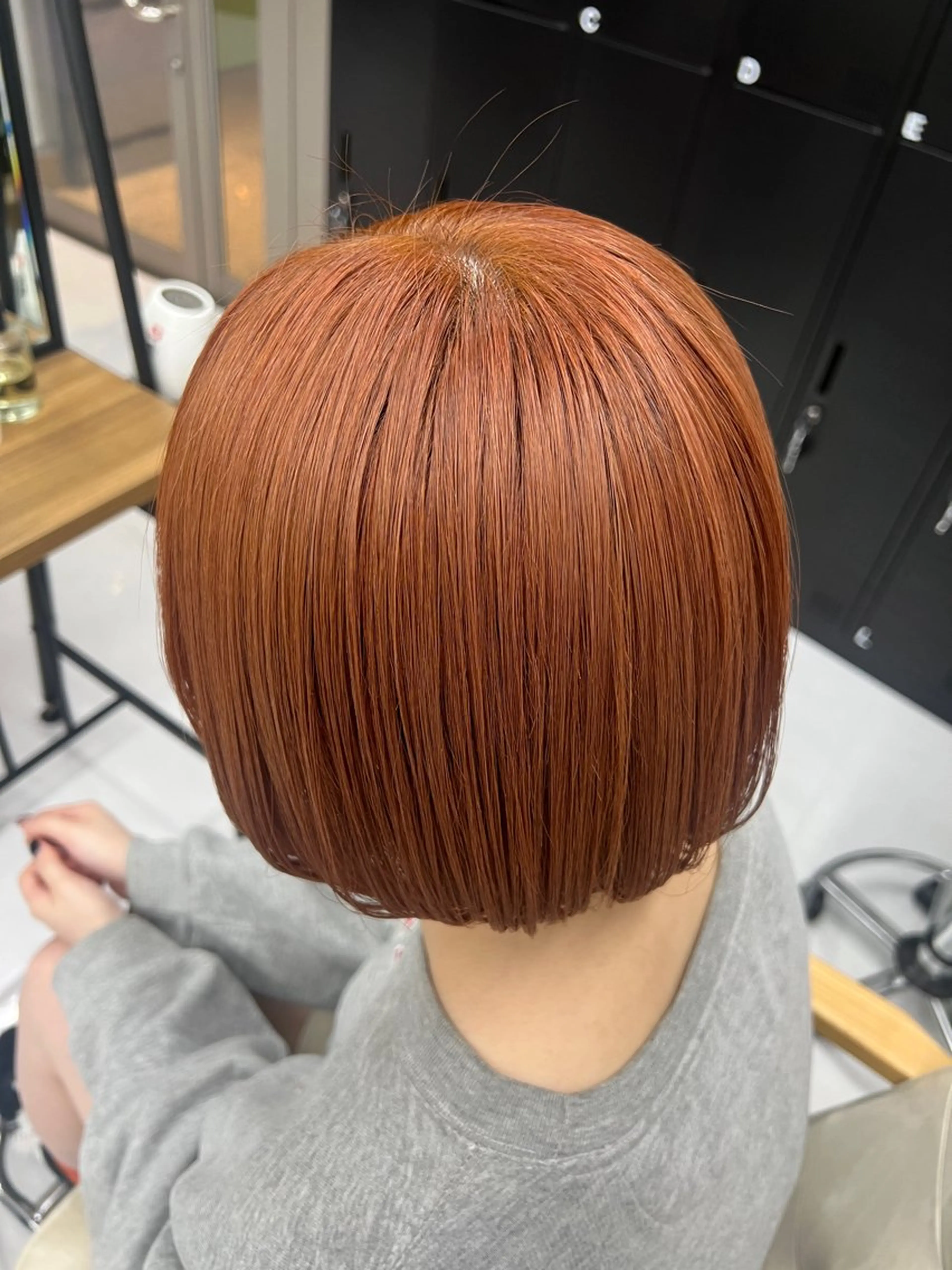 ショート カラー オモカワ オトナのヘアスタイル