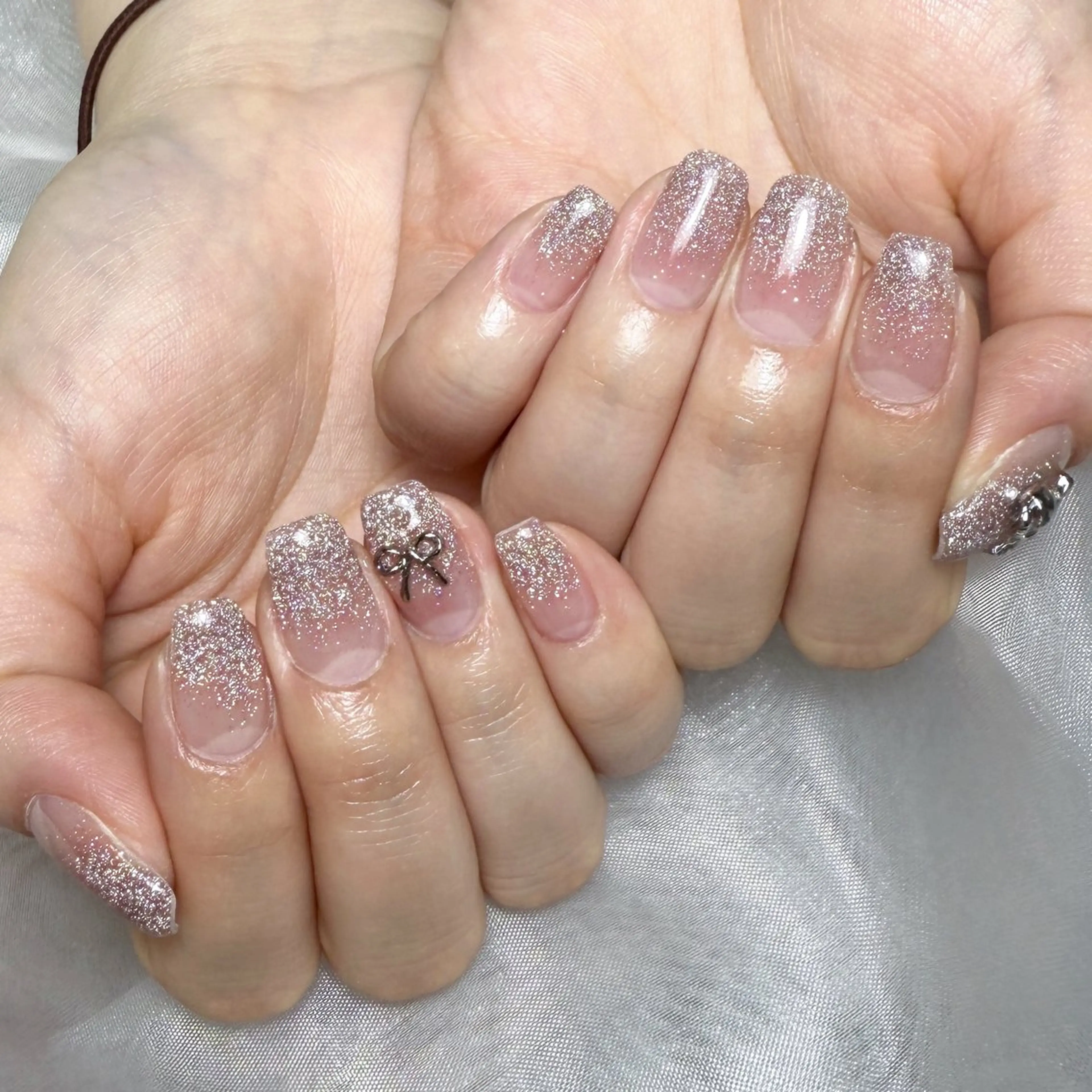 メンズ ネイル メンズ韓国風 アートネイル オーロラネイル ガーリー キラキラネイル Nail salon 木にいるのネイルデザイン