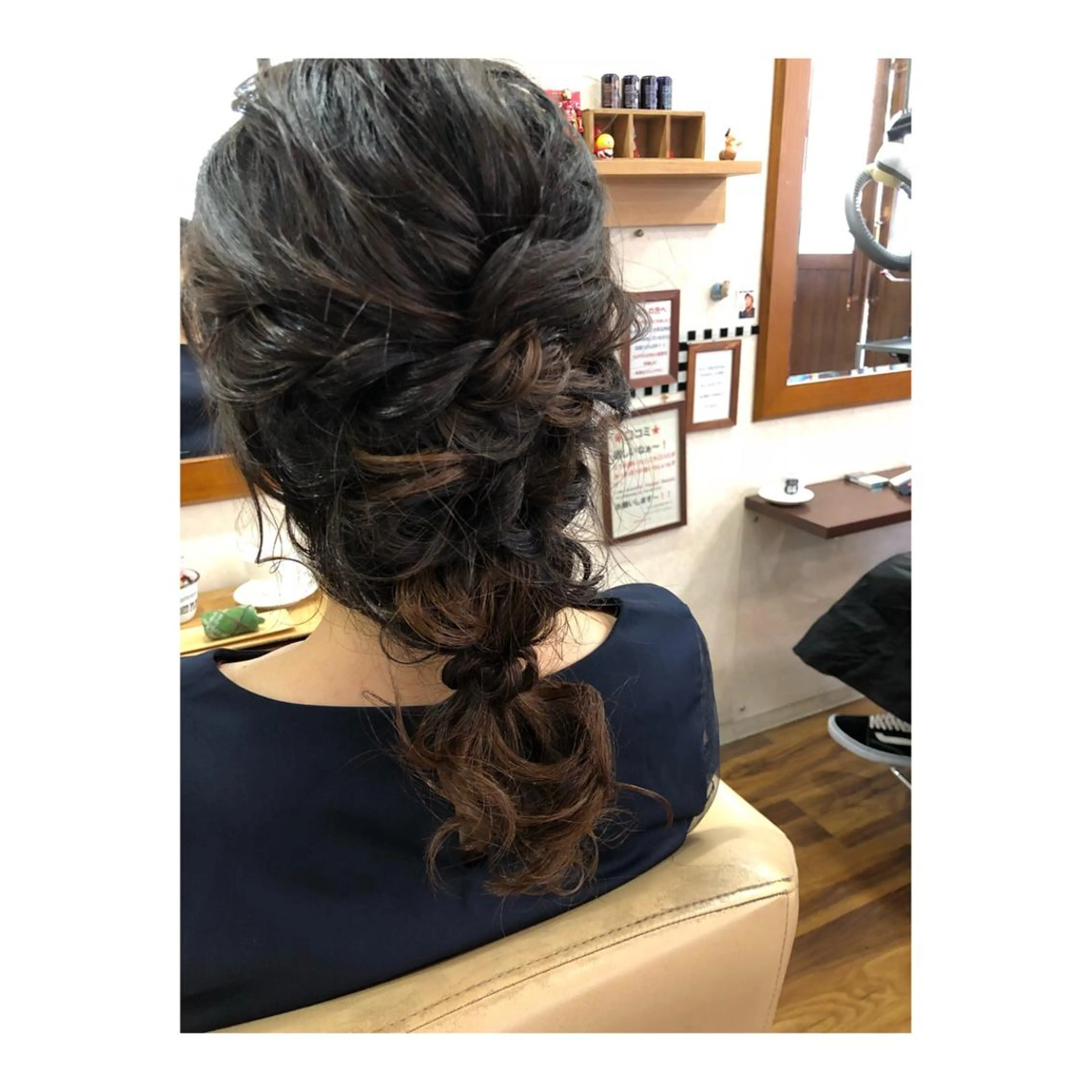 セミロング ヘアアレンジ 國次 夕貴のヘアスタイル