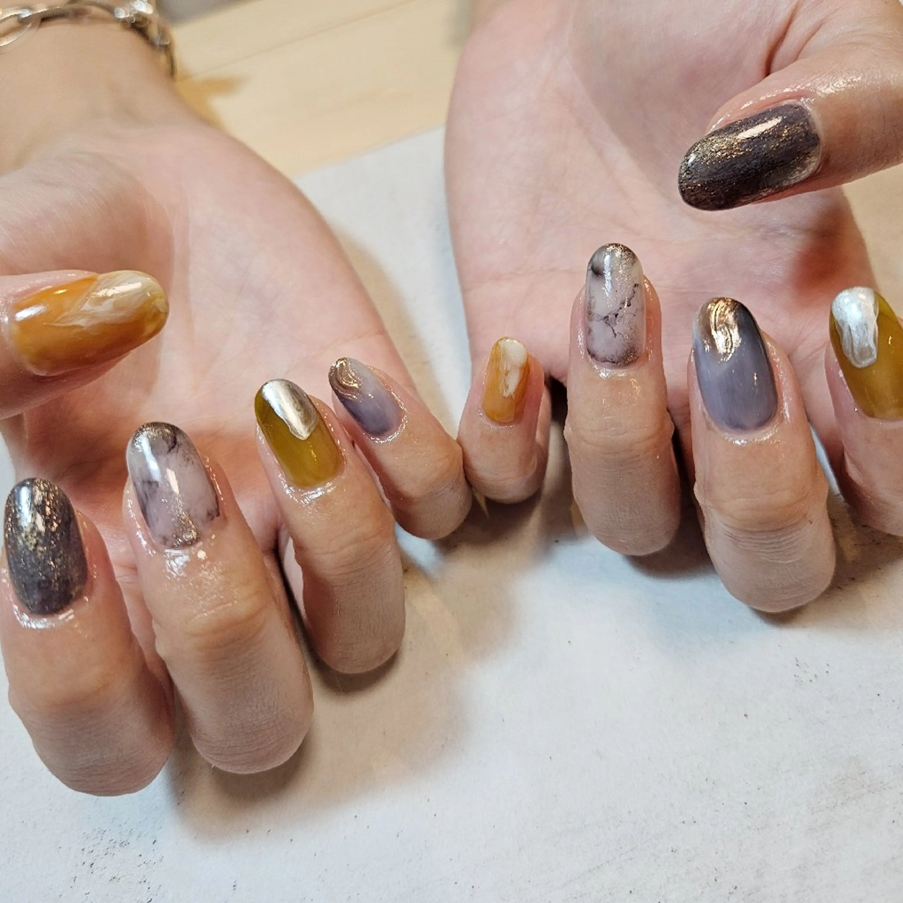 ネイル ジェルネイル 大理石ネイル(マーブル) ニュアンスネイル パラジェル ハンドネイル Nailsalon manoのネイルデザイン