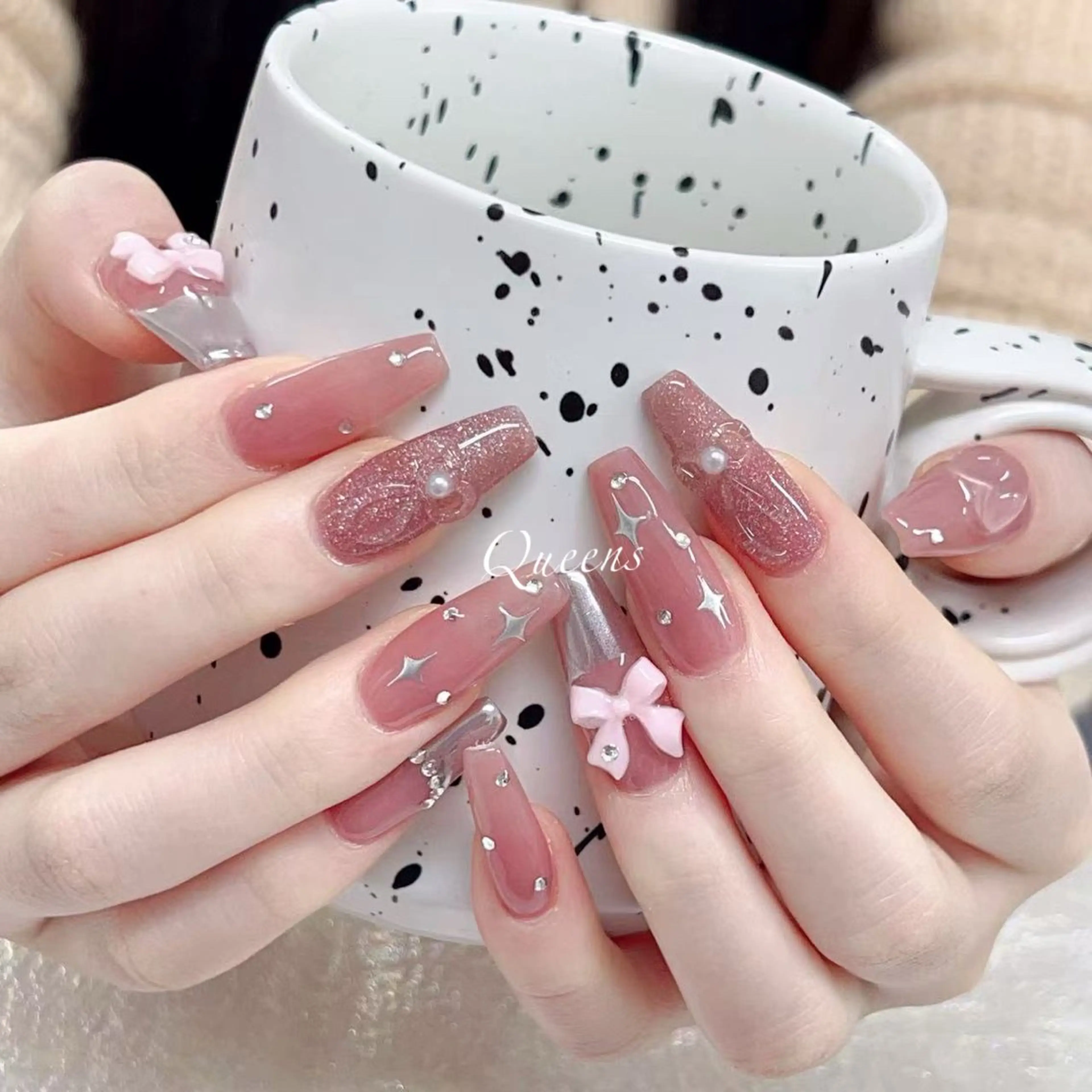 ネイル ハンドネイル Queens マオのネイルデザイン