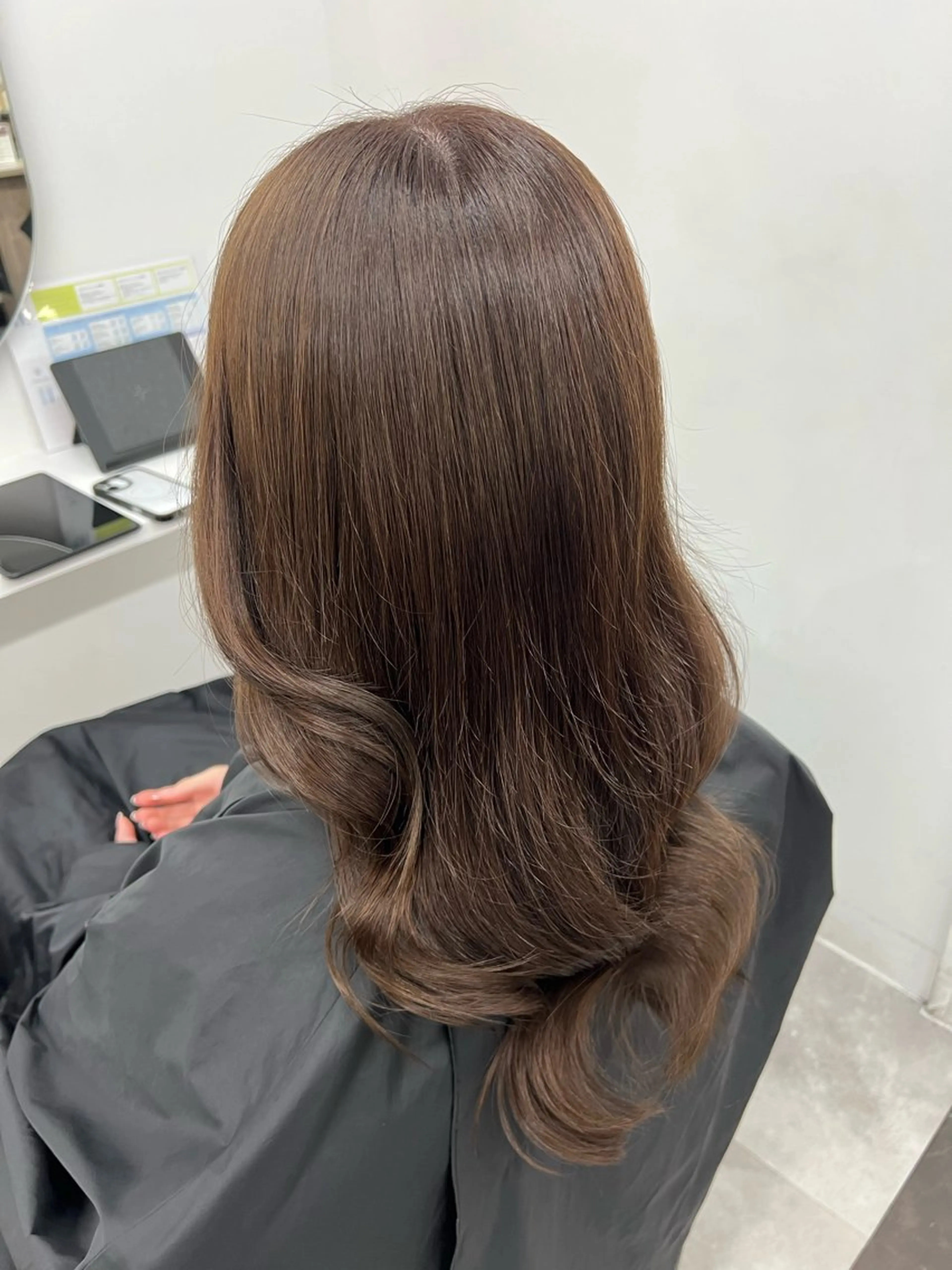 セミロング アッシュ アッシュブラウン あやの/透明感カラー /カットモデルのヘアスタイル