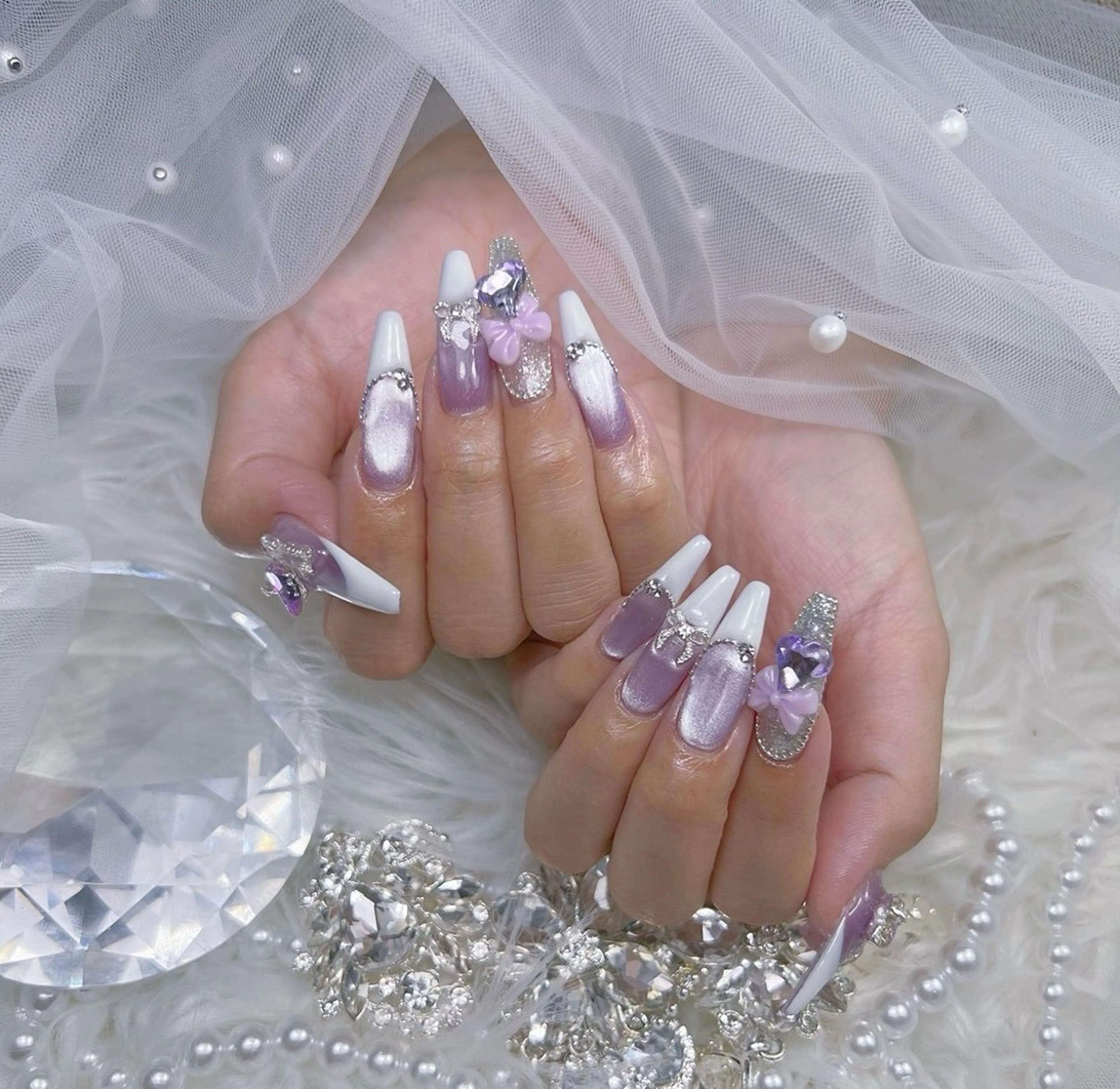 ネイル アートネイル オーロラネイル チークネイル 長さ出し フットネイル Miya _nailのネイルデザイン