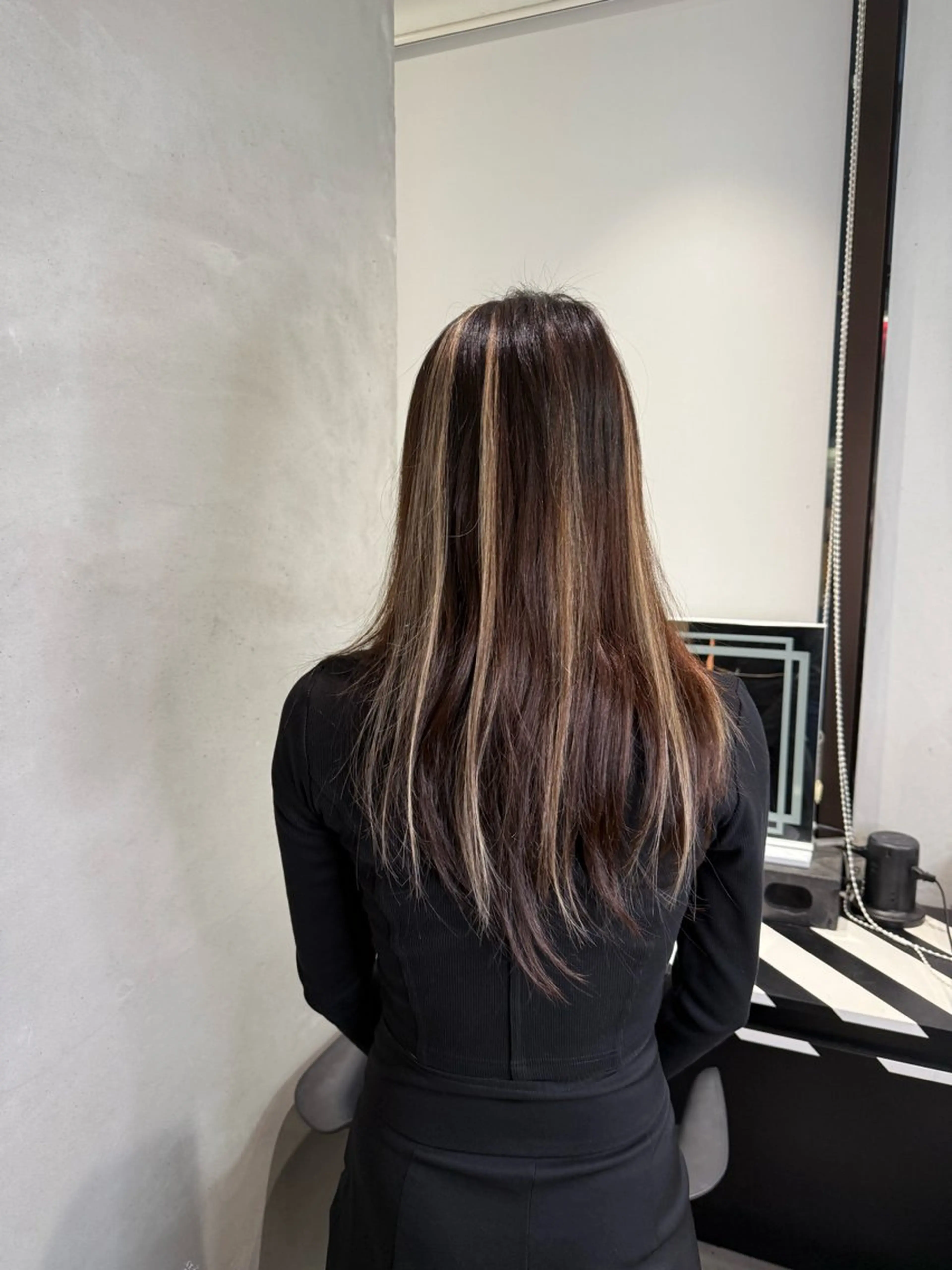 艶暖色/ベージュ SAKI💜のヘアスタイル