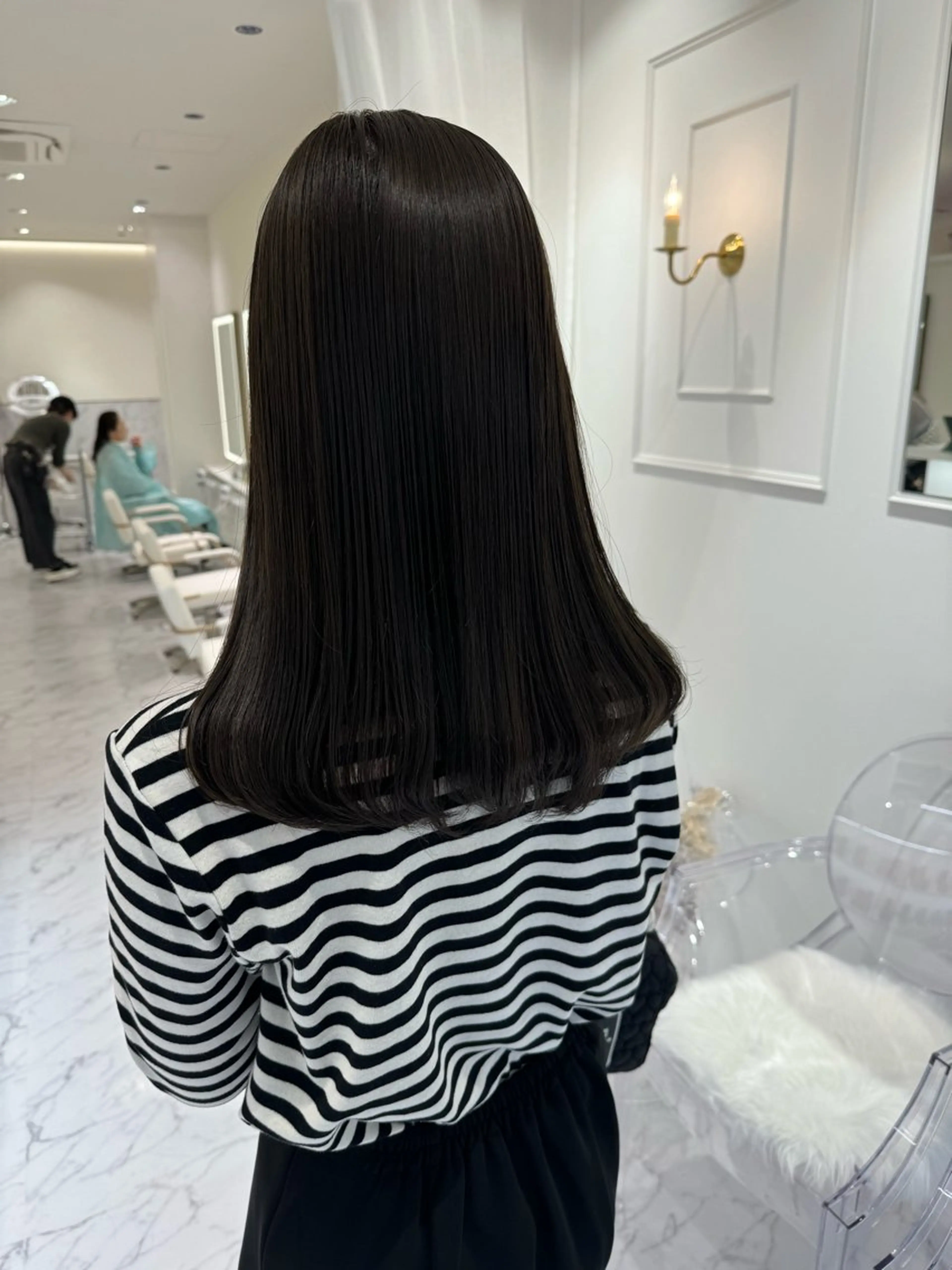 セミロング カラー ヘアカラー トリートメント ParveMix🍀 藤原愛未のヘアスタイル