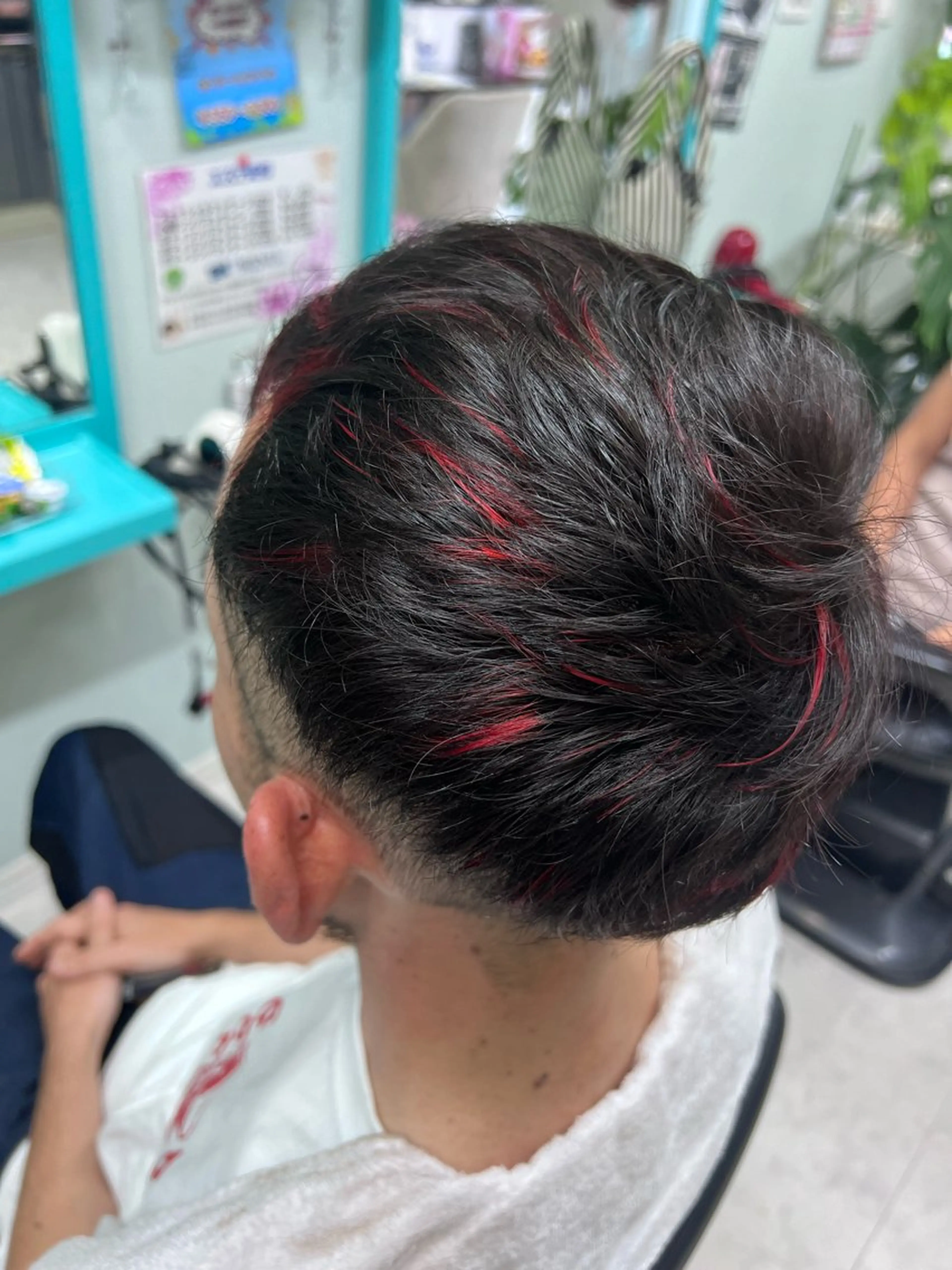 ショート カラー ハイライトカラー メッシュ レッドカラー ハイライト ビューティサロン 月麗(ルナ)のヘアスタイル