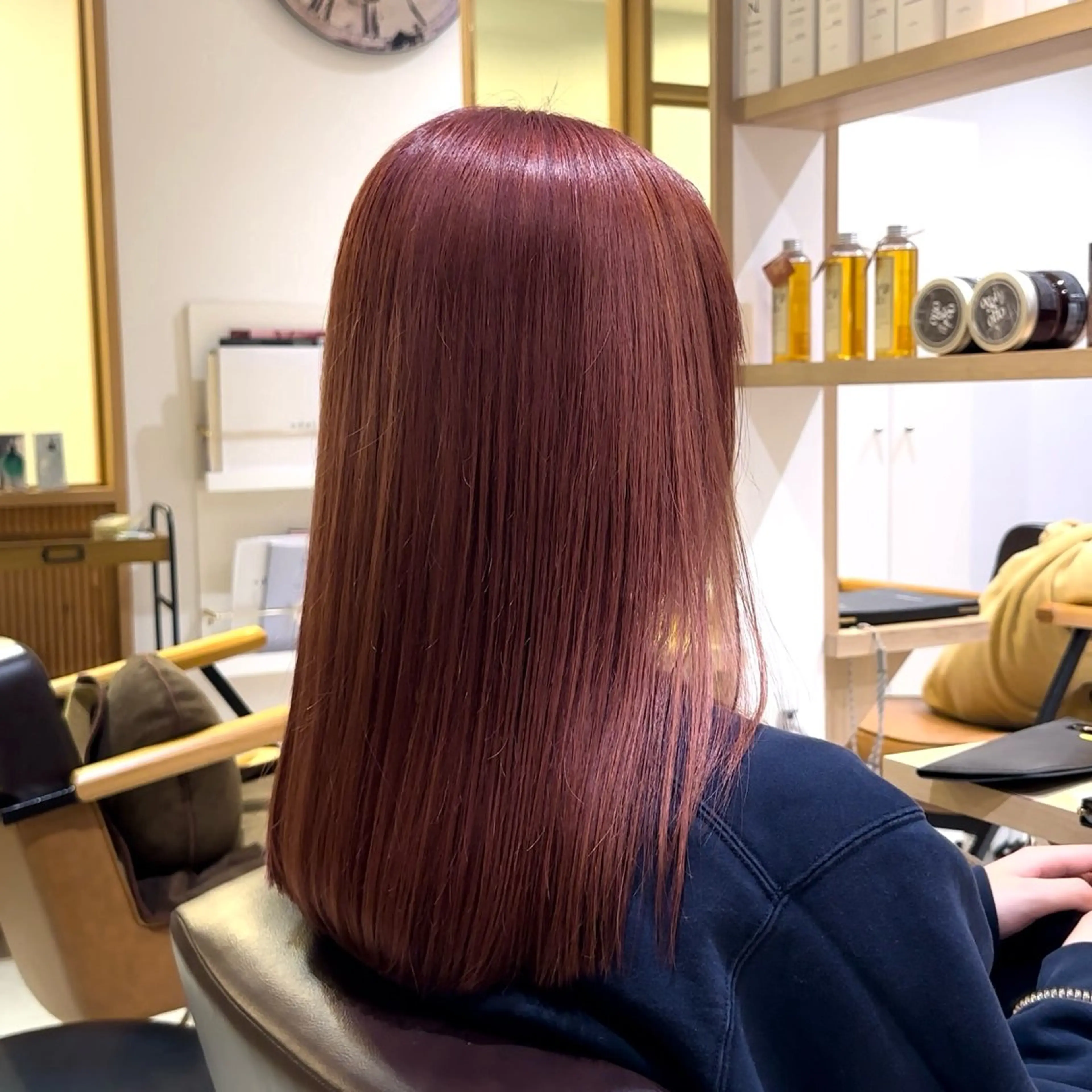 ロング BISCO hair 小西冬馬 縮毛矯正のヘアスタイル