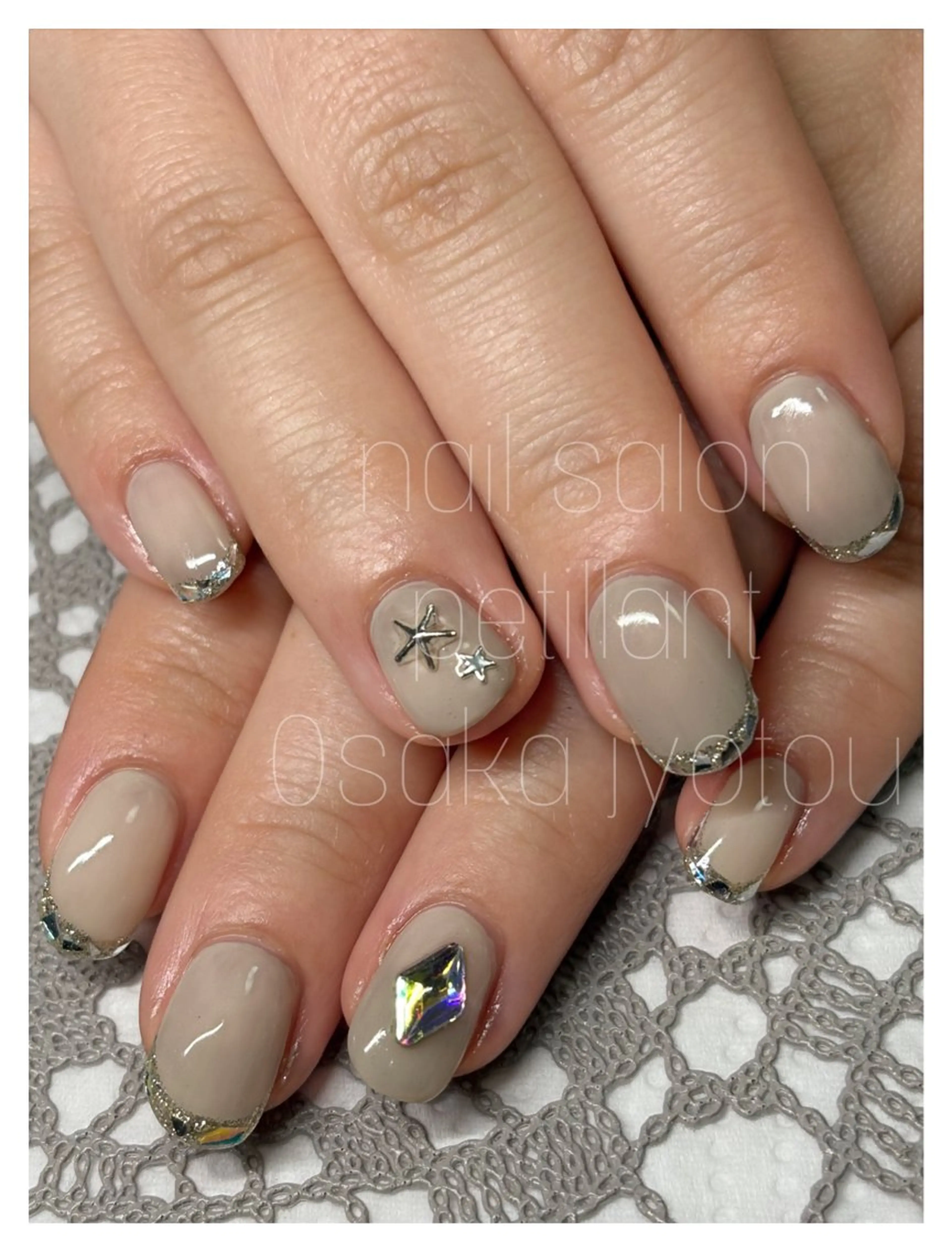 ネイル アートネイル フレンチネイル ガラスフレンチ nail salon petillantのネイルデザイン