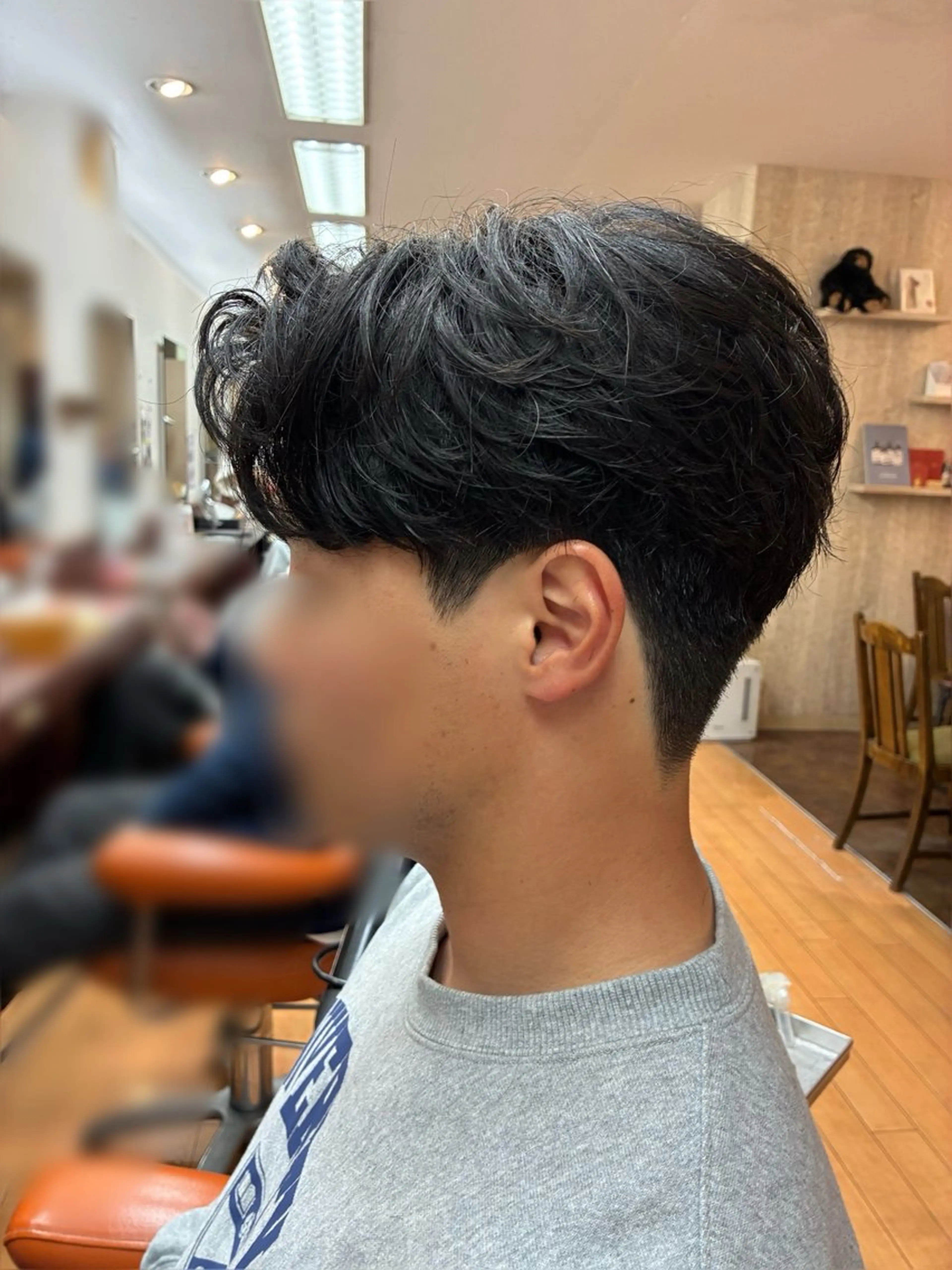 ショート ショートヘア ルキ🌈ブリーチカラ ー&メンズパーマ🦄のヘアスタイル