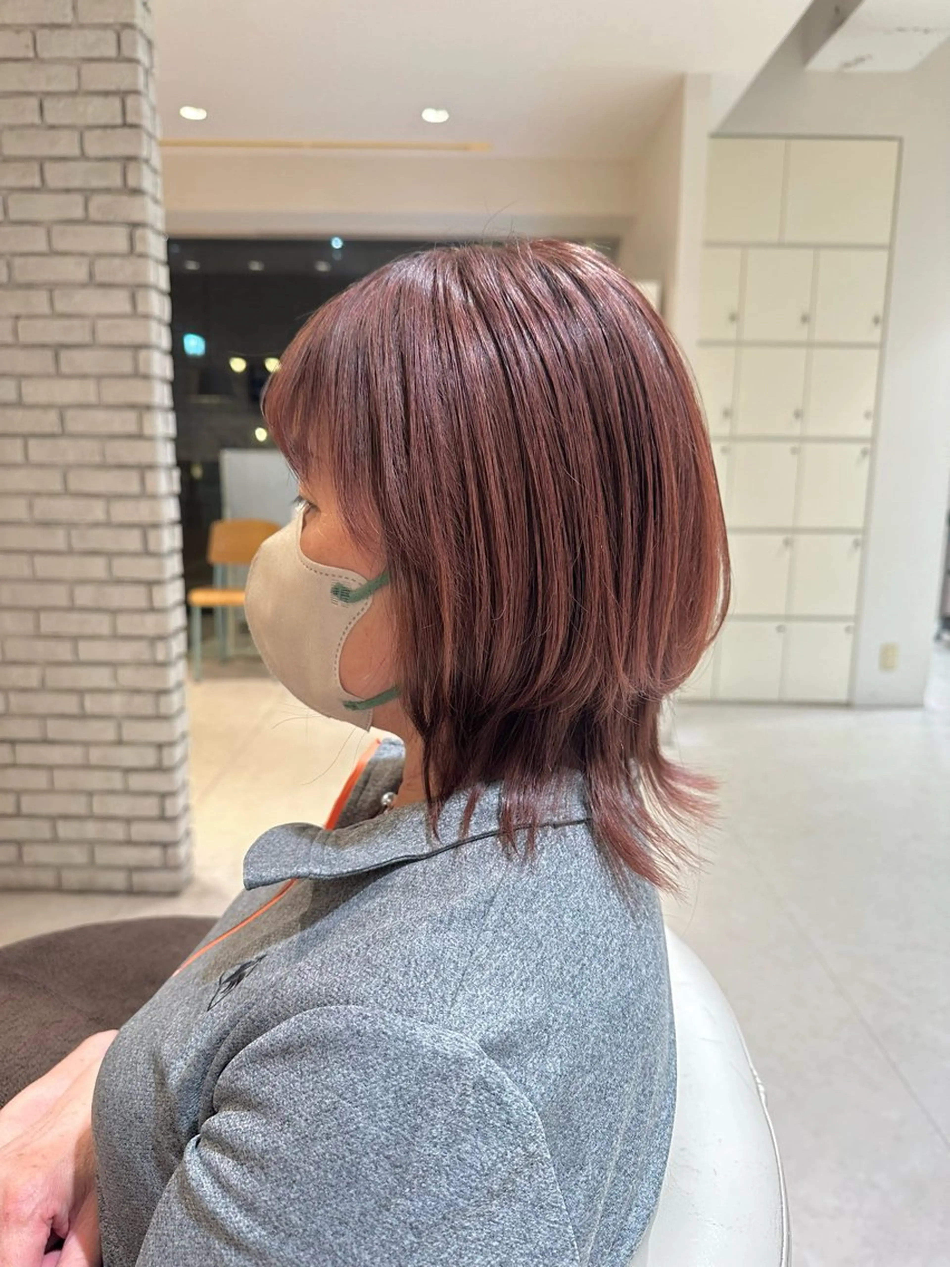 ミディアム 梅本 夢香のヘアスタイル