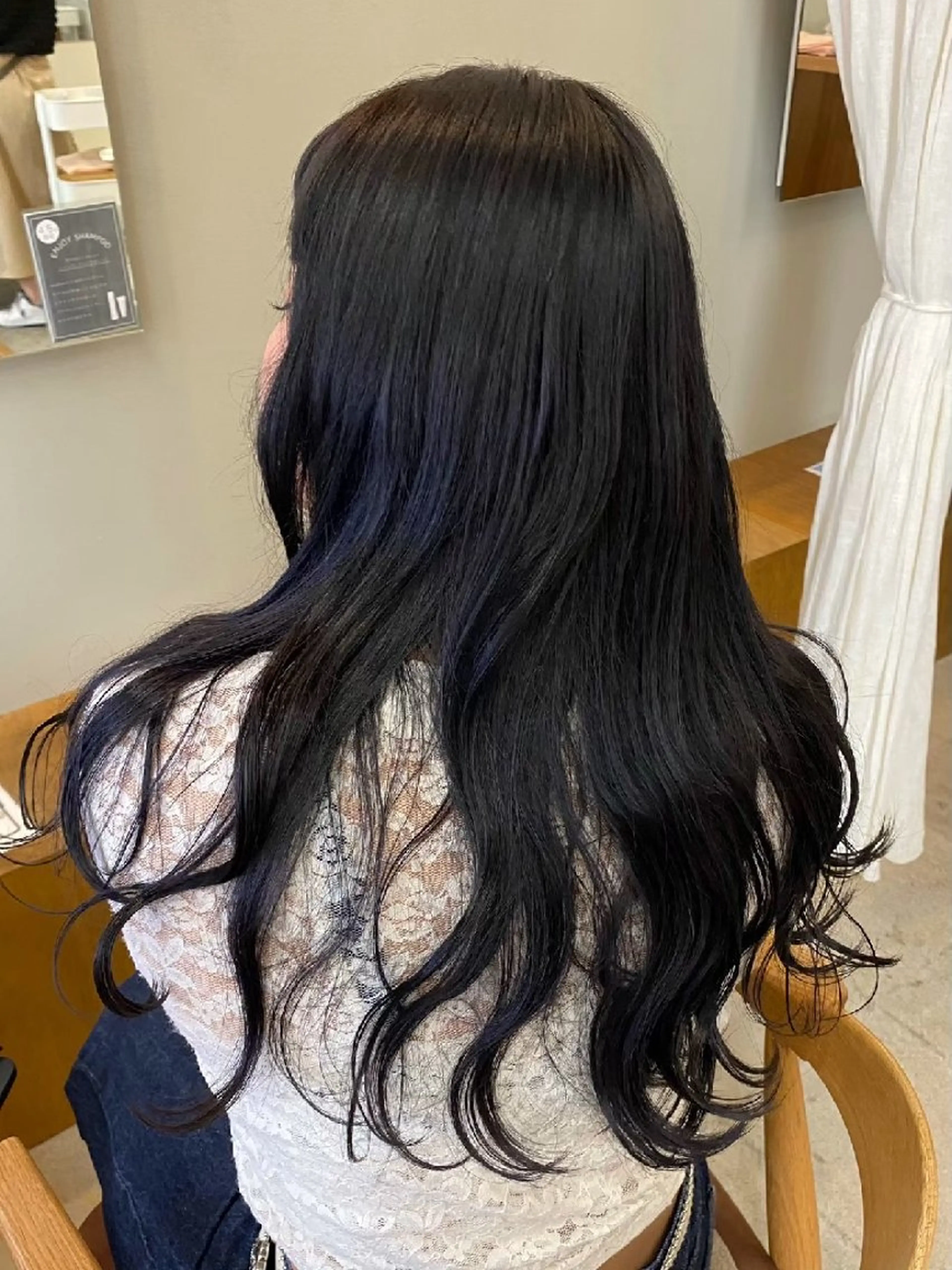 カラー 🌷花屋併設サロン 荘司まゆり🌷のヘアスタイル