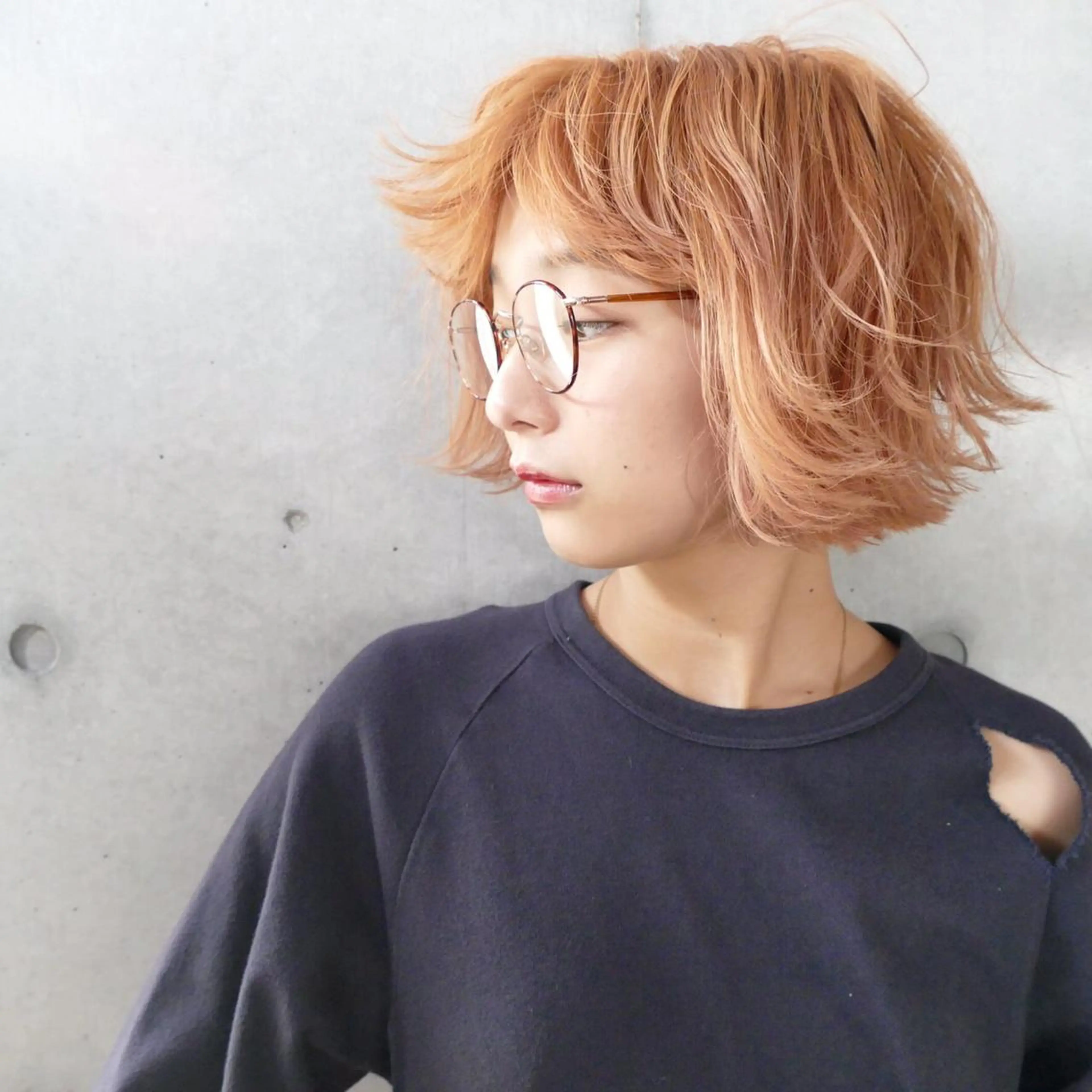 ミディアム 逗子葉山 ナオイカイラのヘアスタイル