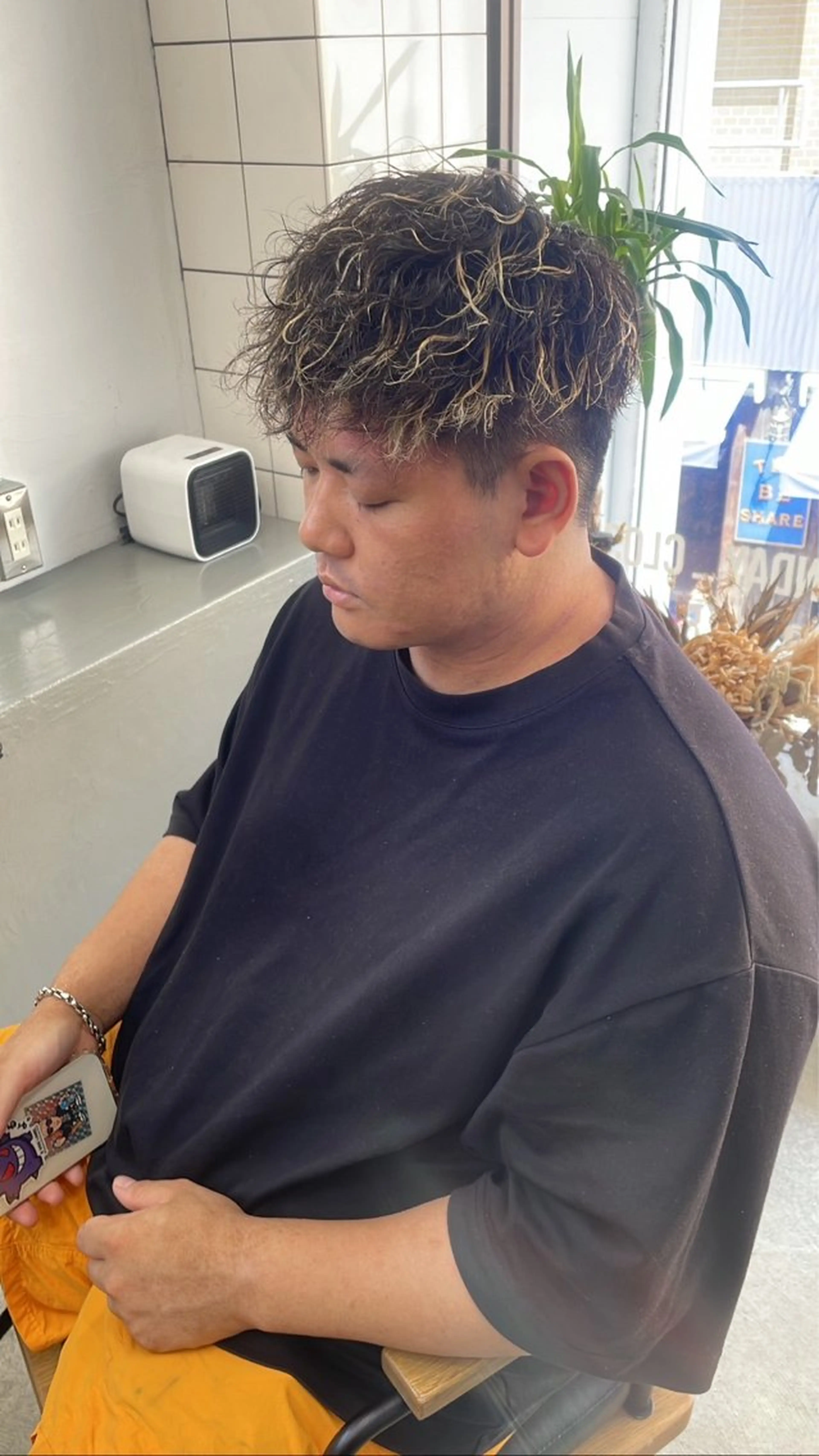 カラー パーマ メンズ メンズ専門サロン wokeのヘアスタイル