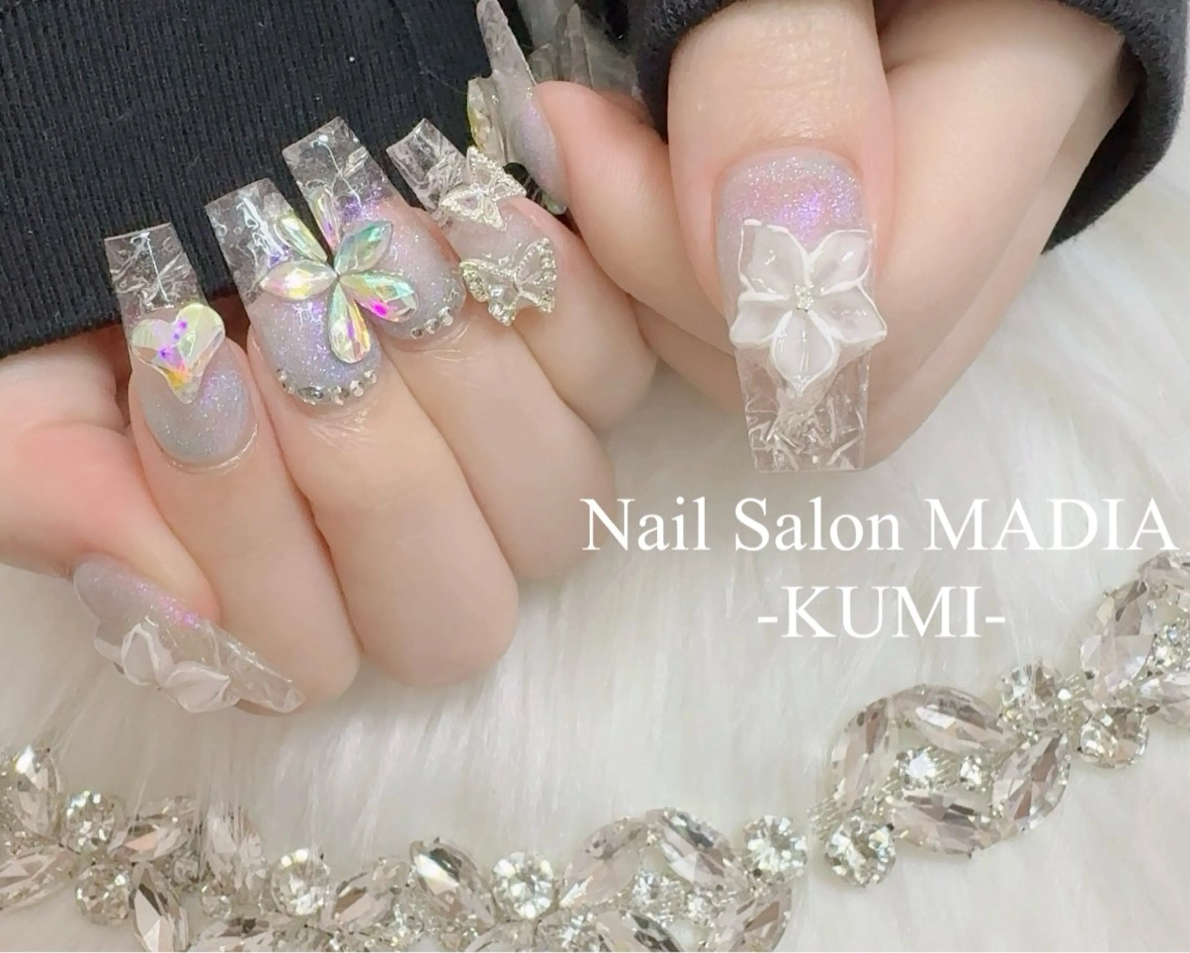 ネイル KUMI💛 MADIAのネイルデザイン