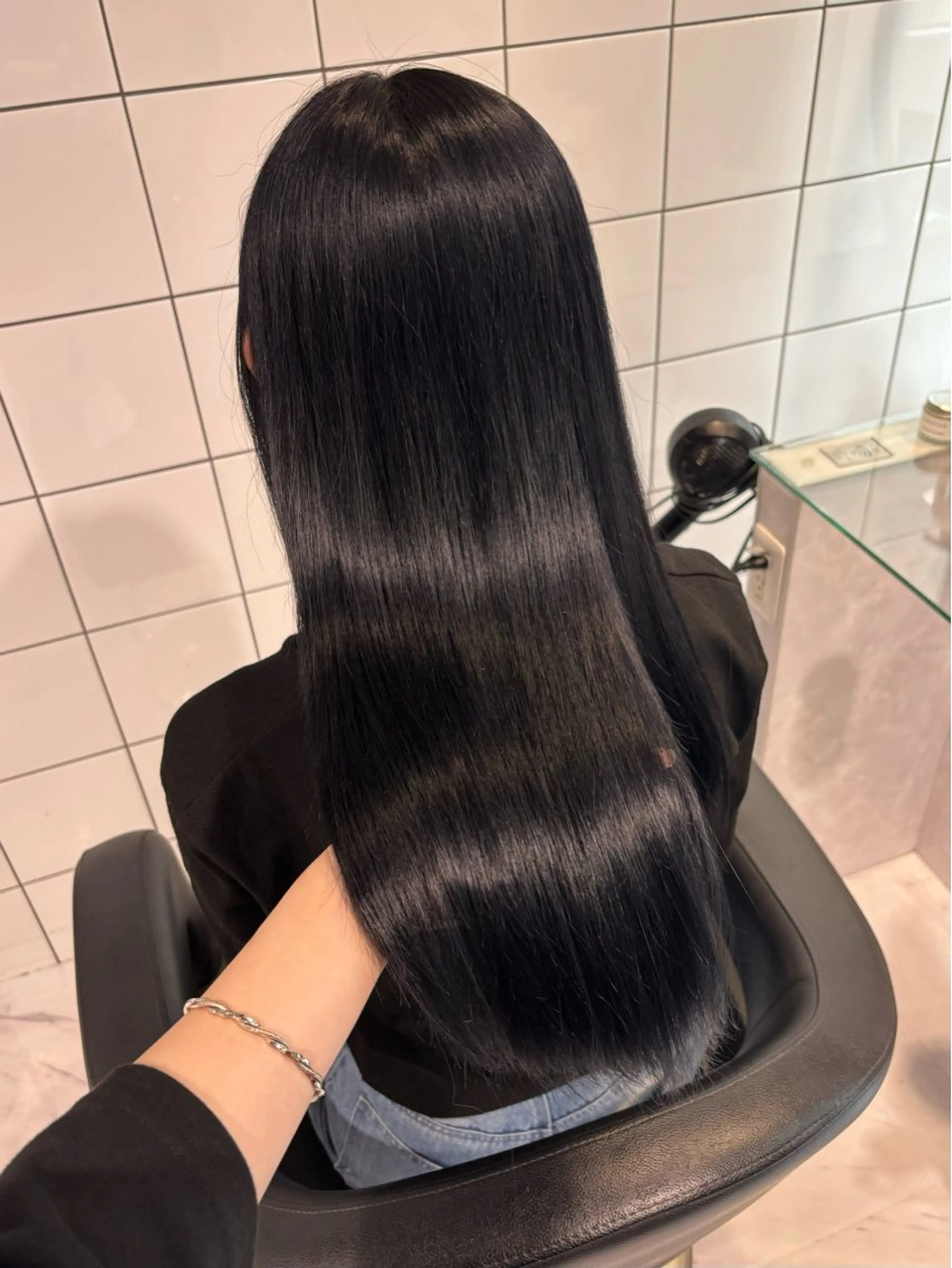 ロング カラー カット ヘアカラー トリートメント ヘッドスパ ヘアセット 表参道♡暗髪♡ 艶カラー♡アユミのヘアスタイル