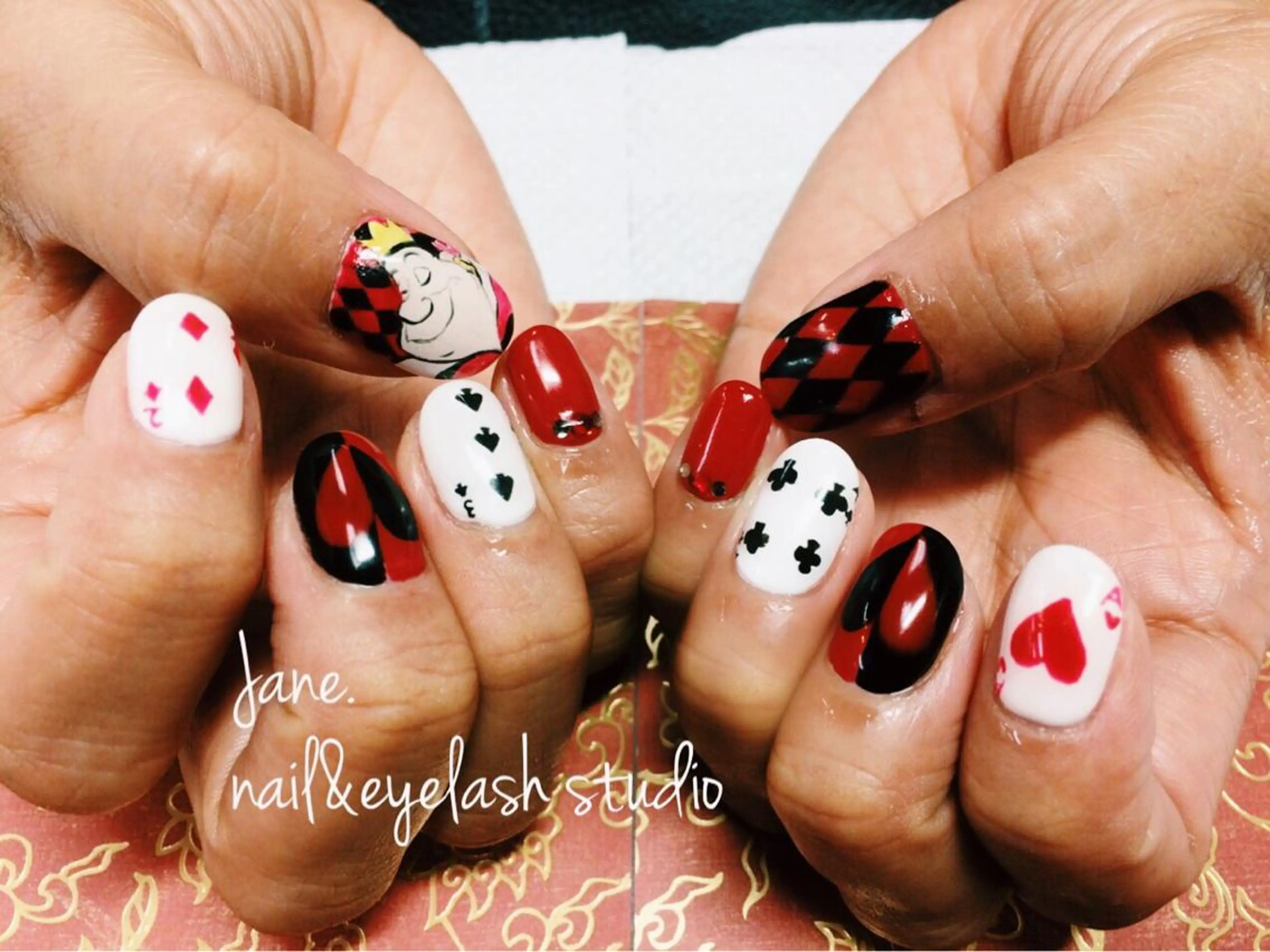 ネイル Yakko pas á pasのネイルデザイン