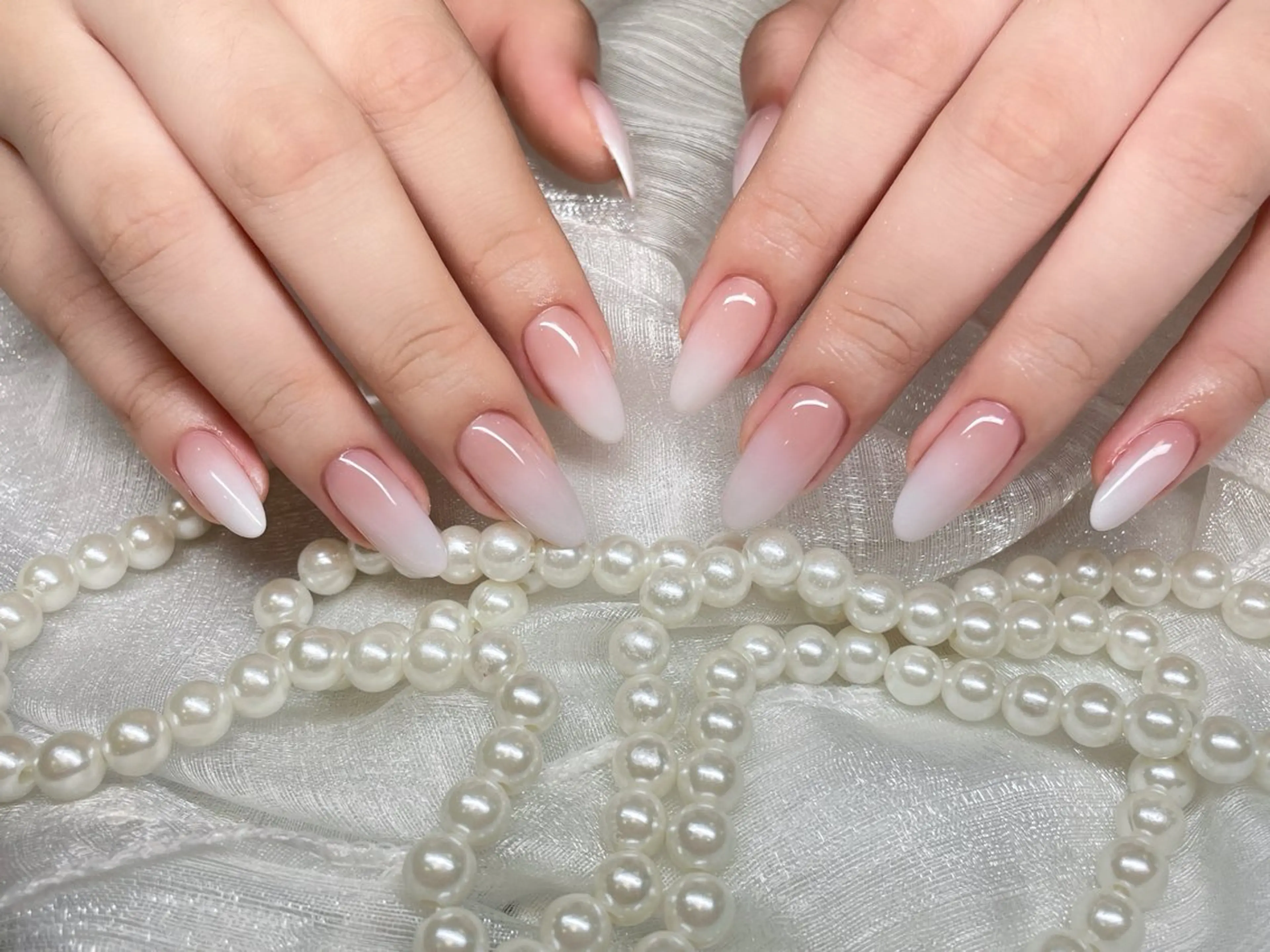 カラーグラデーションorフレンチネイル 6980円の写真